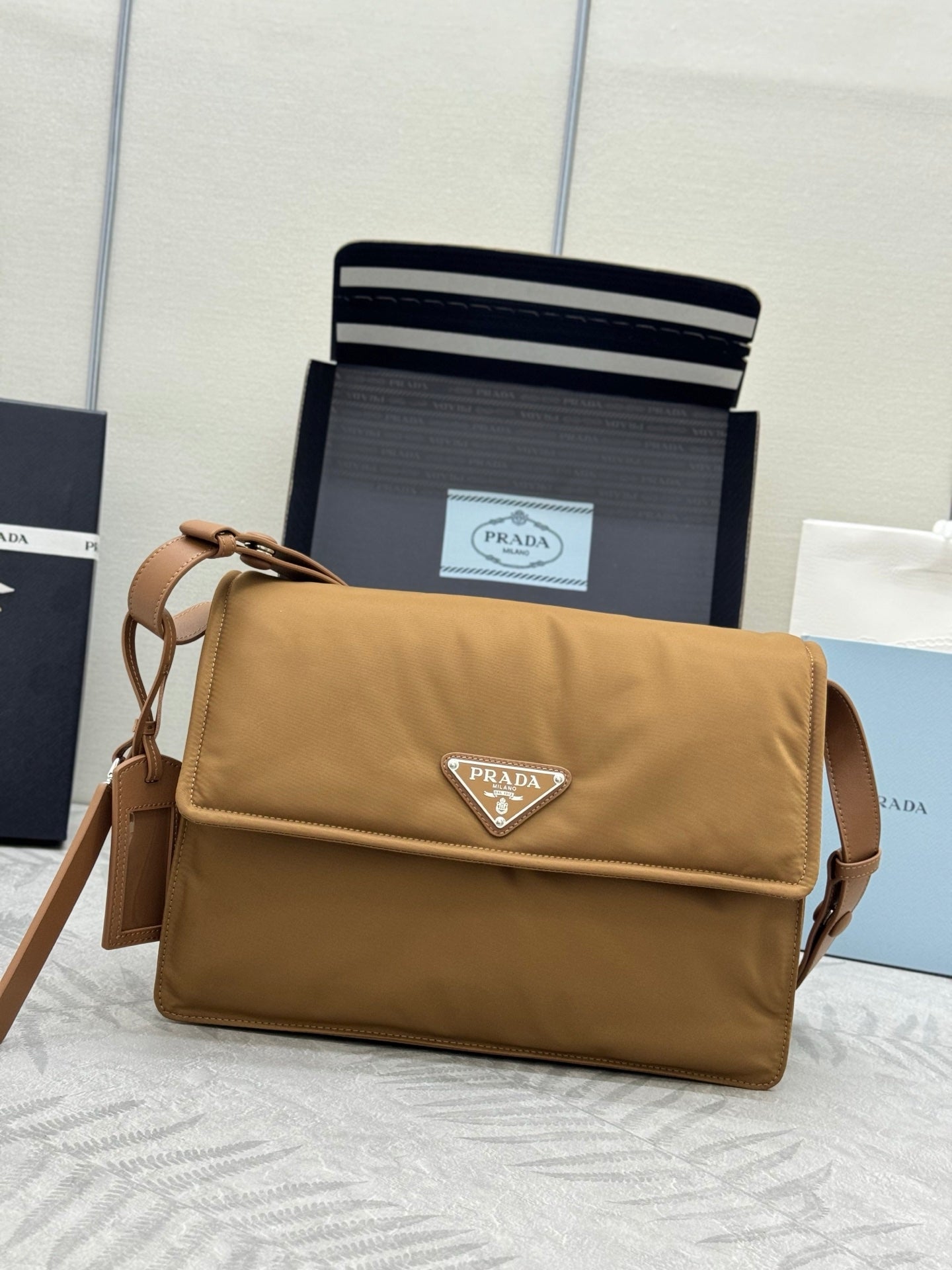 LuxluxHouse Best Quality Bags Prada Women Men
