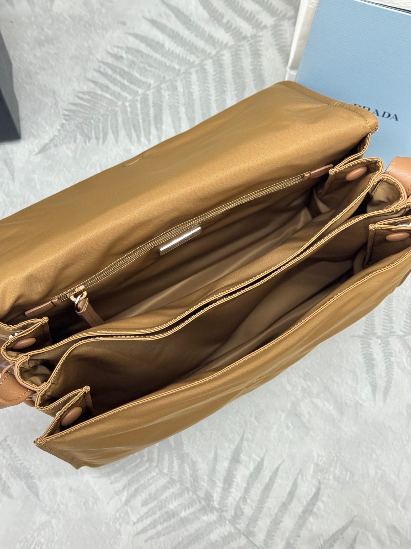 LuxluxHouse Best Quality Bags Prada Women Men