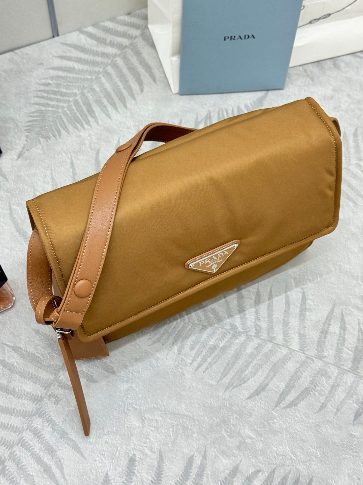 LuxluxHouse Best Quality Bags Prada Women Men