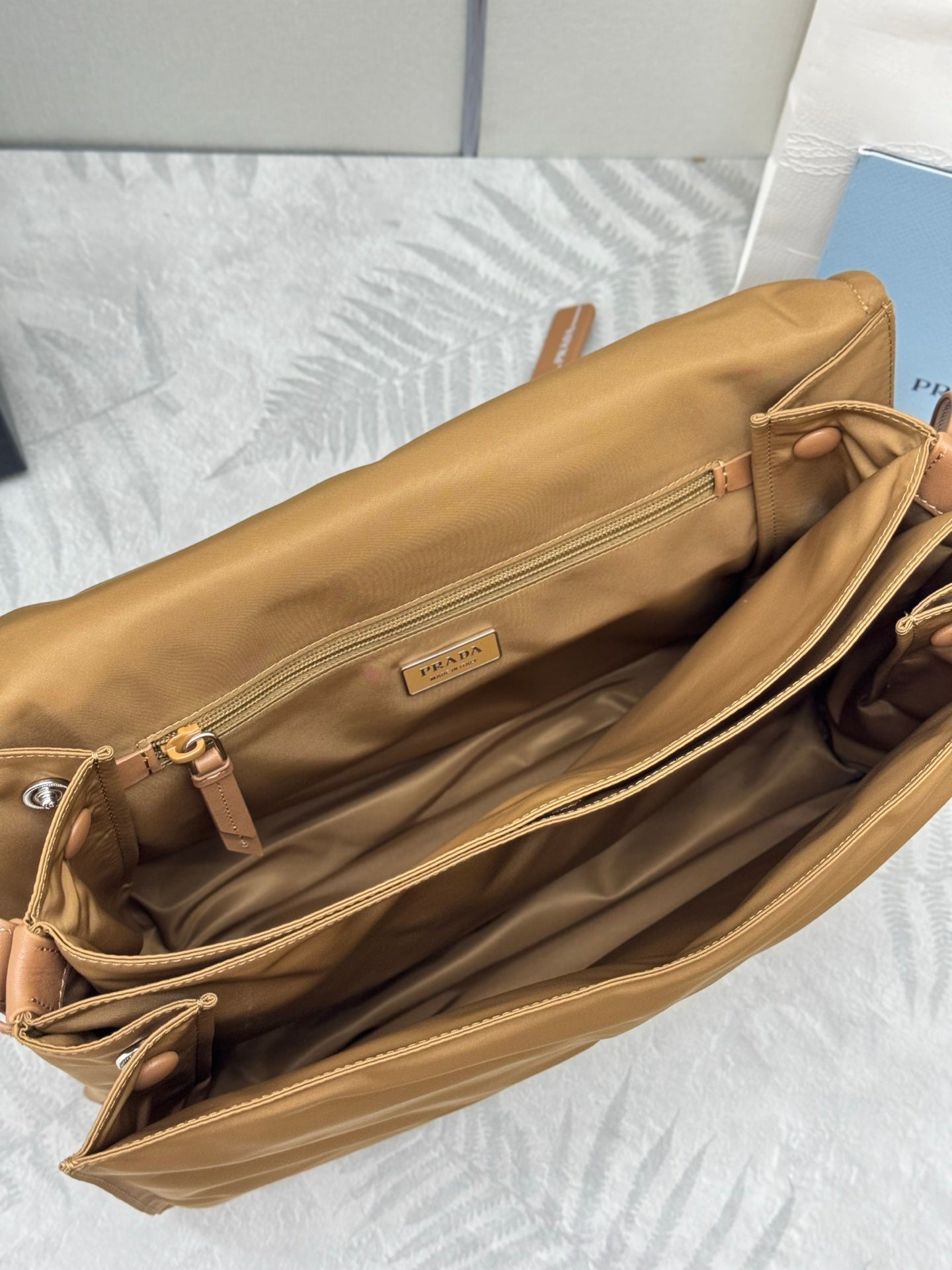 LuxluxHouse Best Quality Bags Prada Women Men