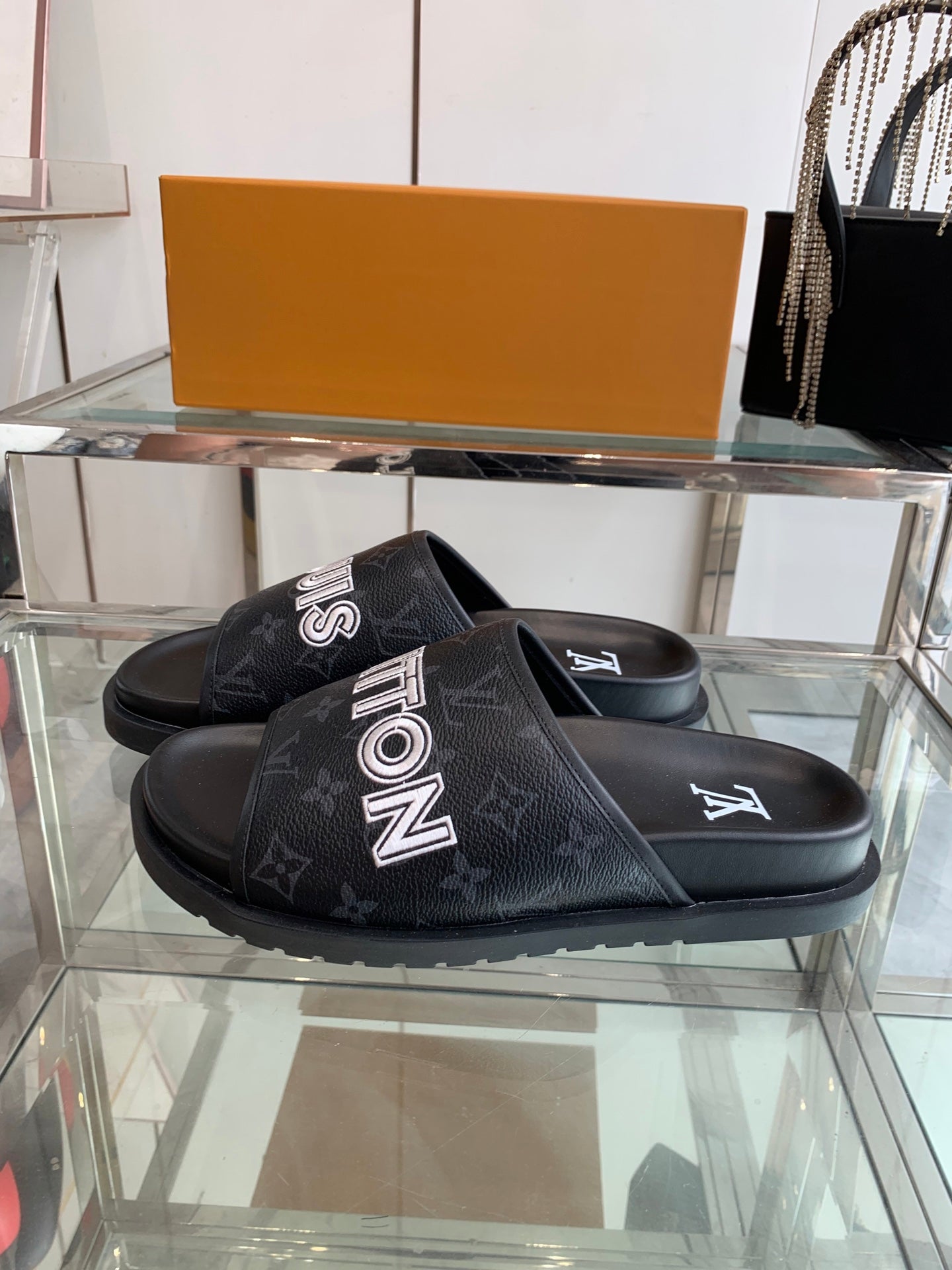 LuxluxHouse Best Quality Sandals Louis Vuitton