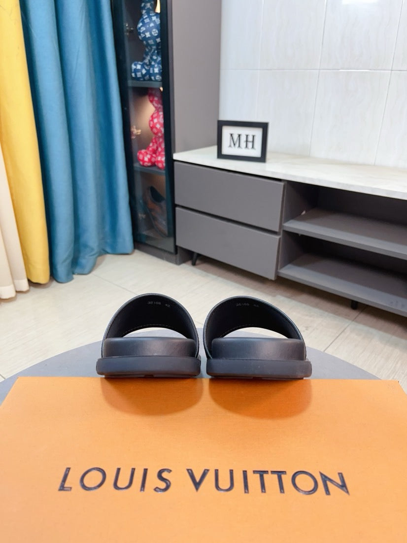 LuxluxHouse Best Quality Sandals Louis Vuitton