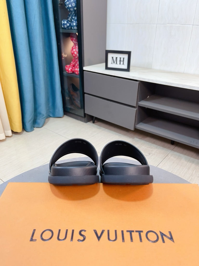 LuxluxHouse Best Quality Sandals Louis Vuitton