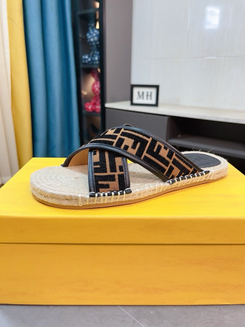 LuxluxHouse Best Quality Sandals Fendi