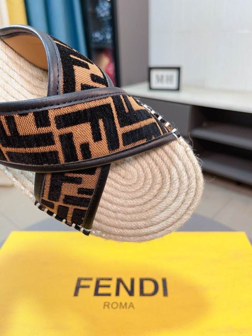 LuxluxHouse Best Quality Sandals Fendi