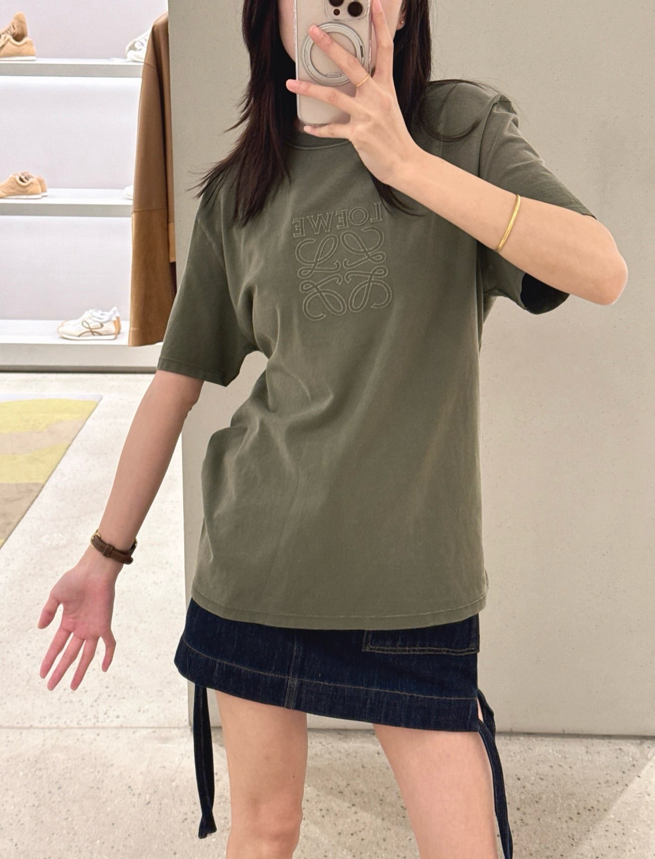 LuxluxHouse Best Quality Clothes T-shirt Loewe