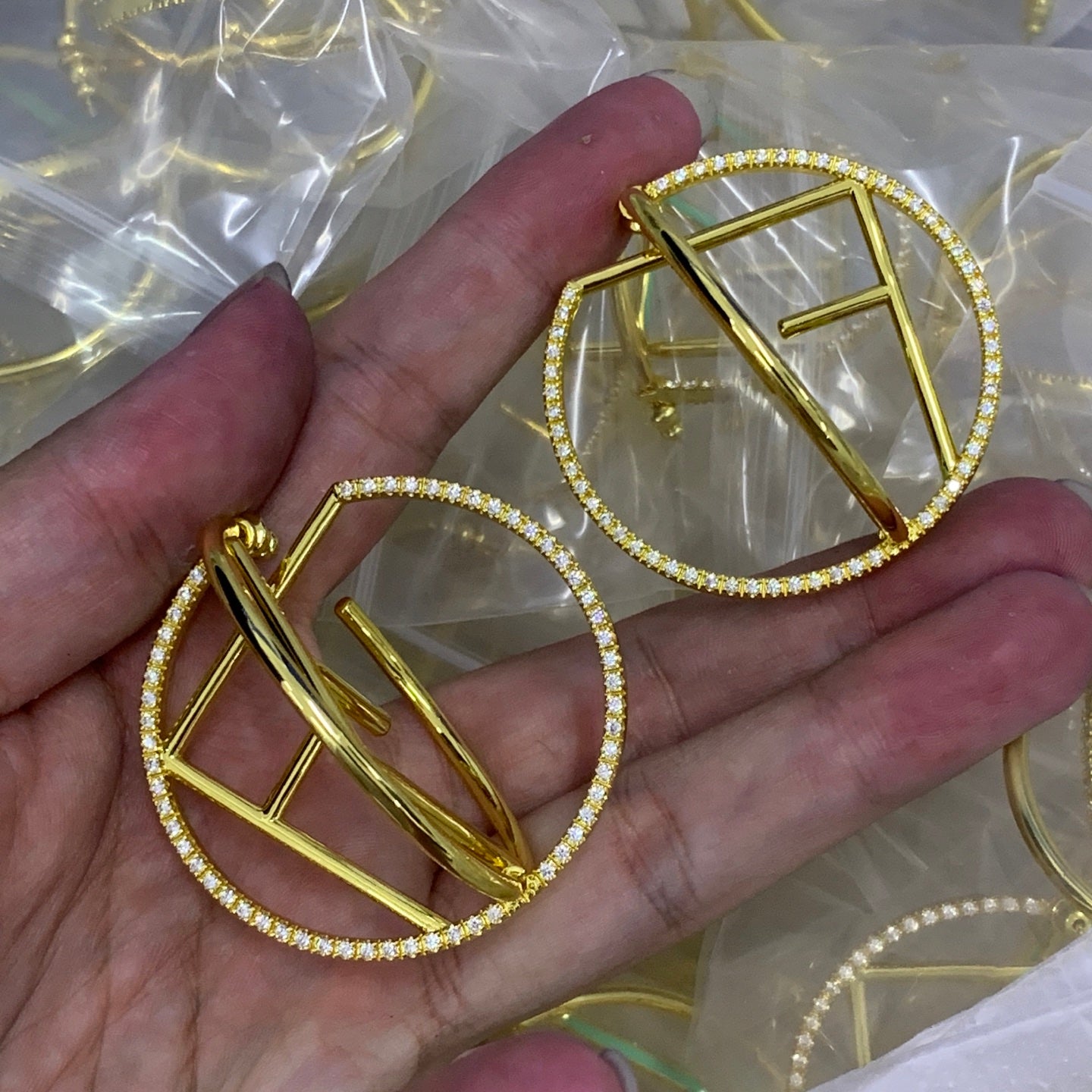 LuxluxHouse Low Price And High Quality Accessories Fendi