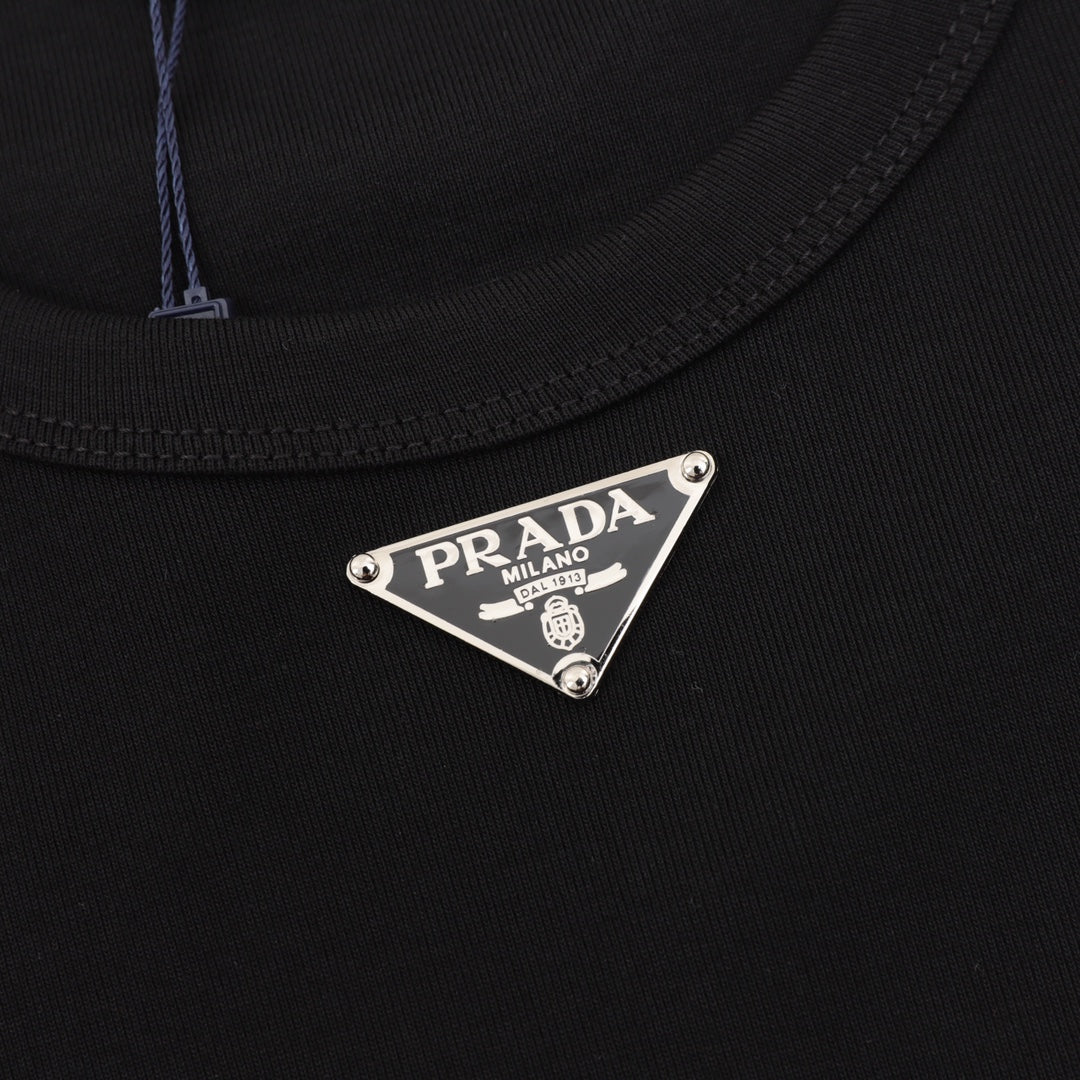 LuxluxHouse Best Quality Clothes T-shirt Prada