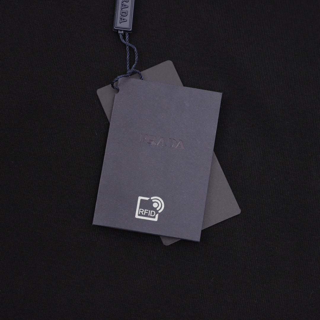 LuxluxHouse Best Quality Clothes T-shirt Prada