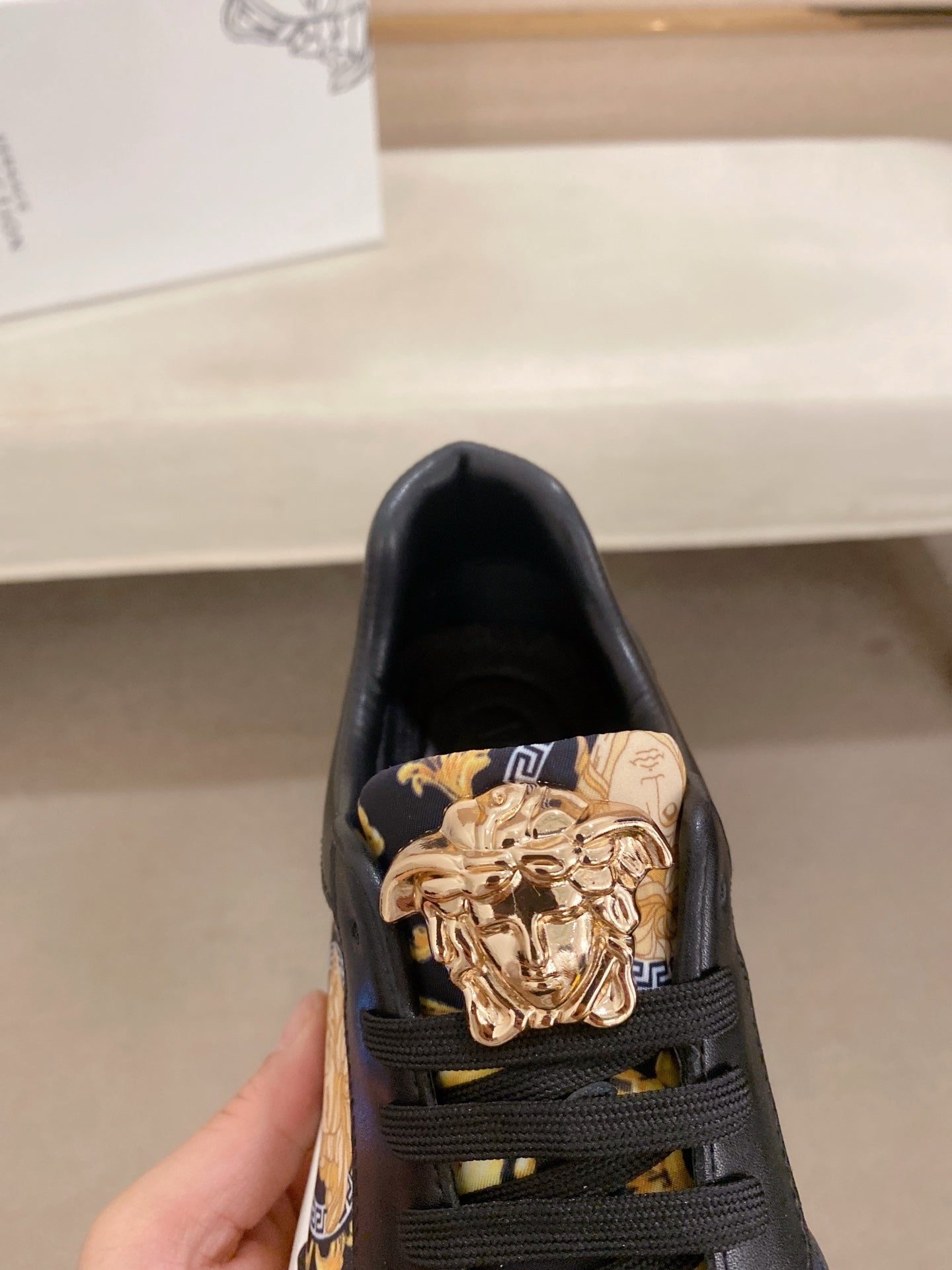 LuxluxHouse Best Quality Shoes Versace