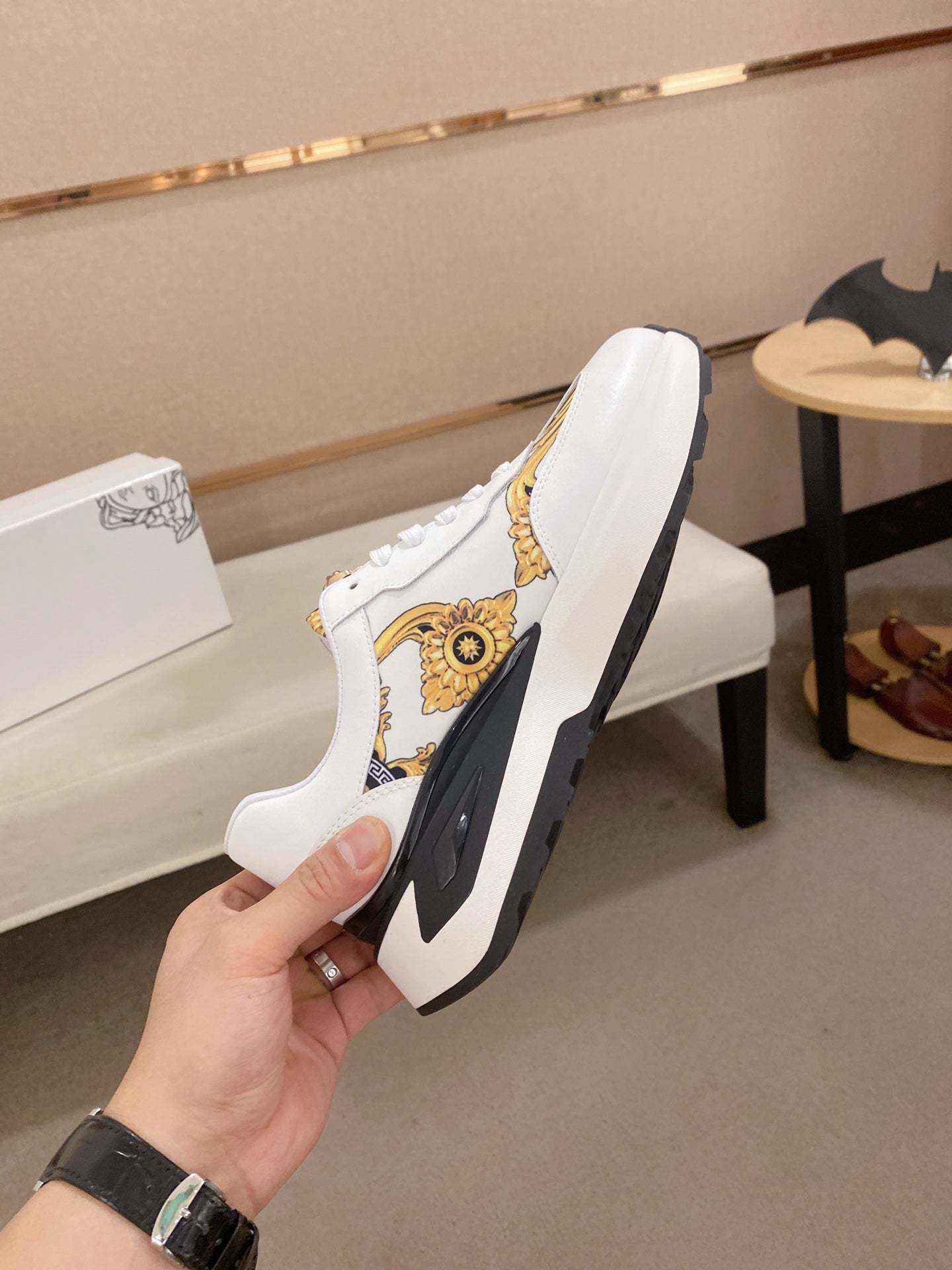 LuxluxHouse Best Quality Shoes Versace