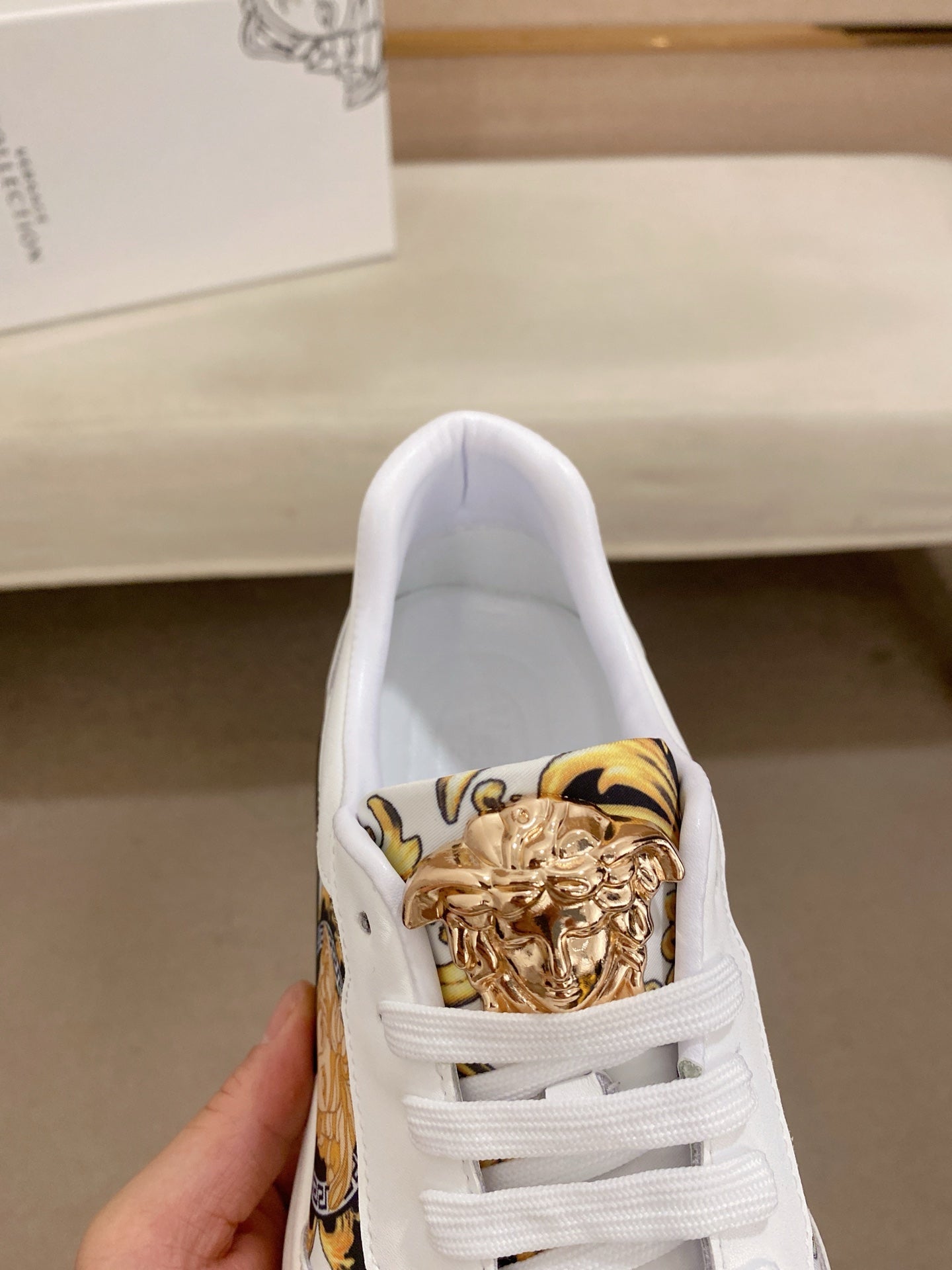 LuxluxHouse Best Quality Shoes Versace