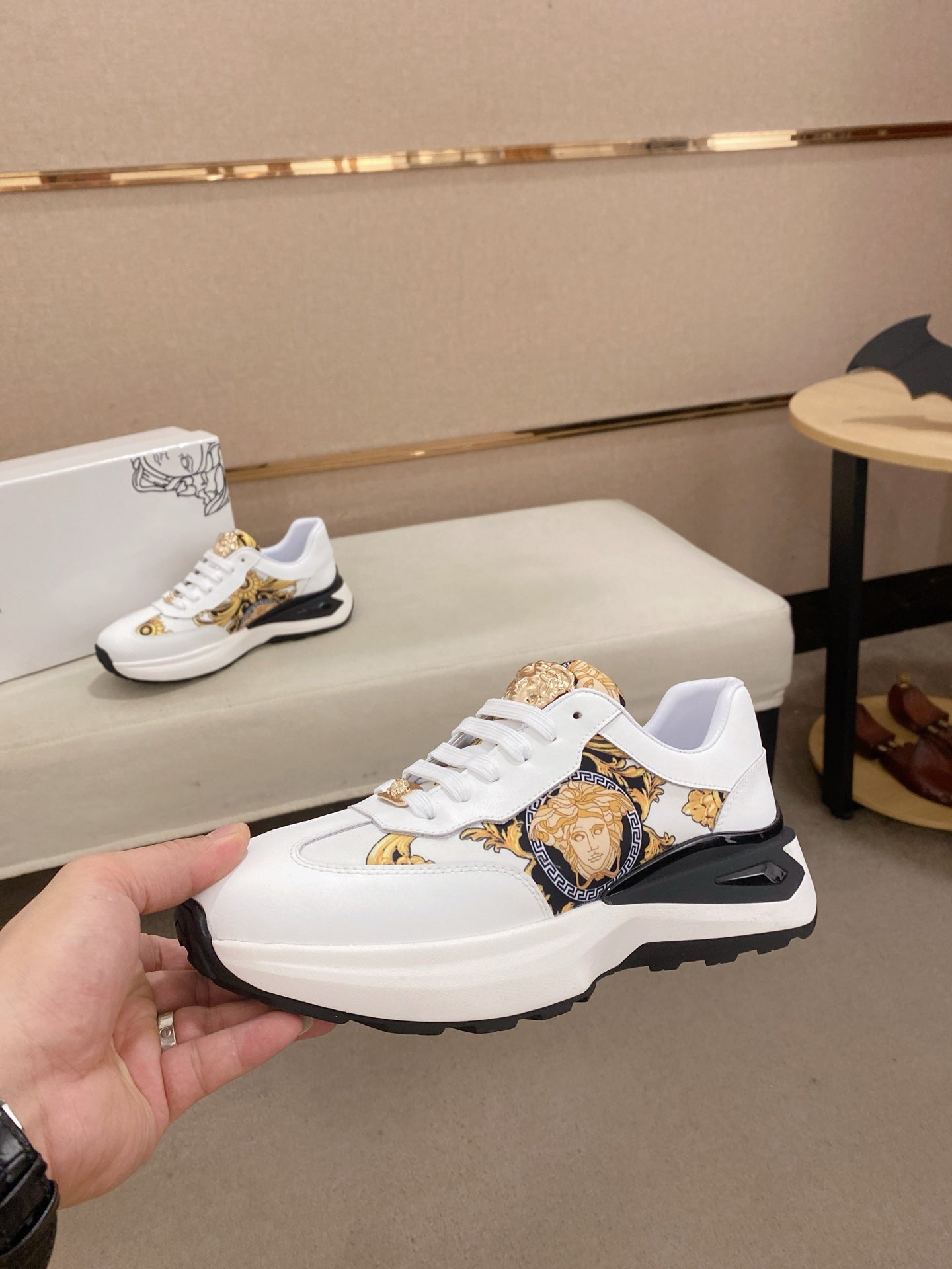 LuxluxHouse Best Quality Shoes Versace