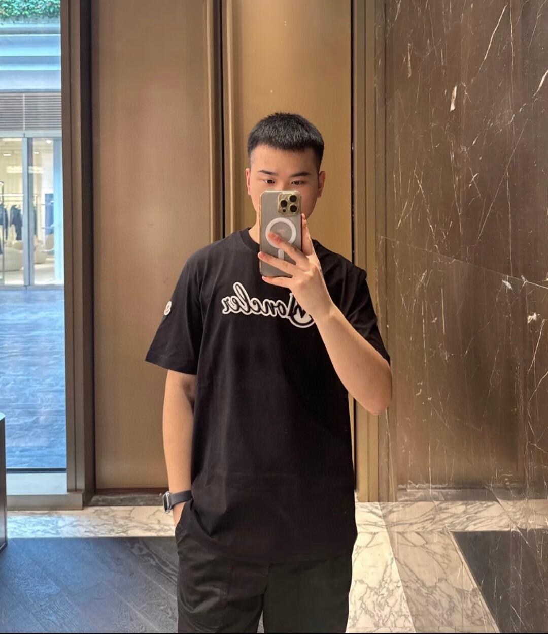 LuxluxHouse Best Quality Clothes T-shirt Moncler