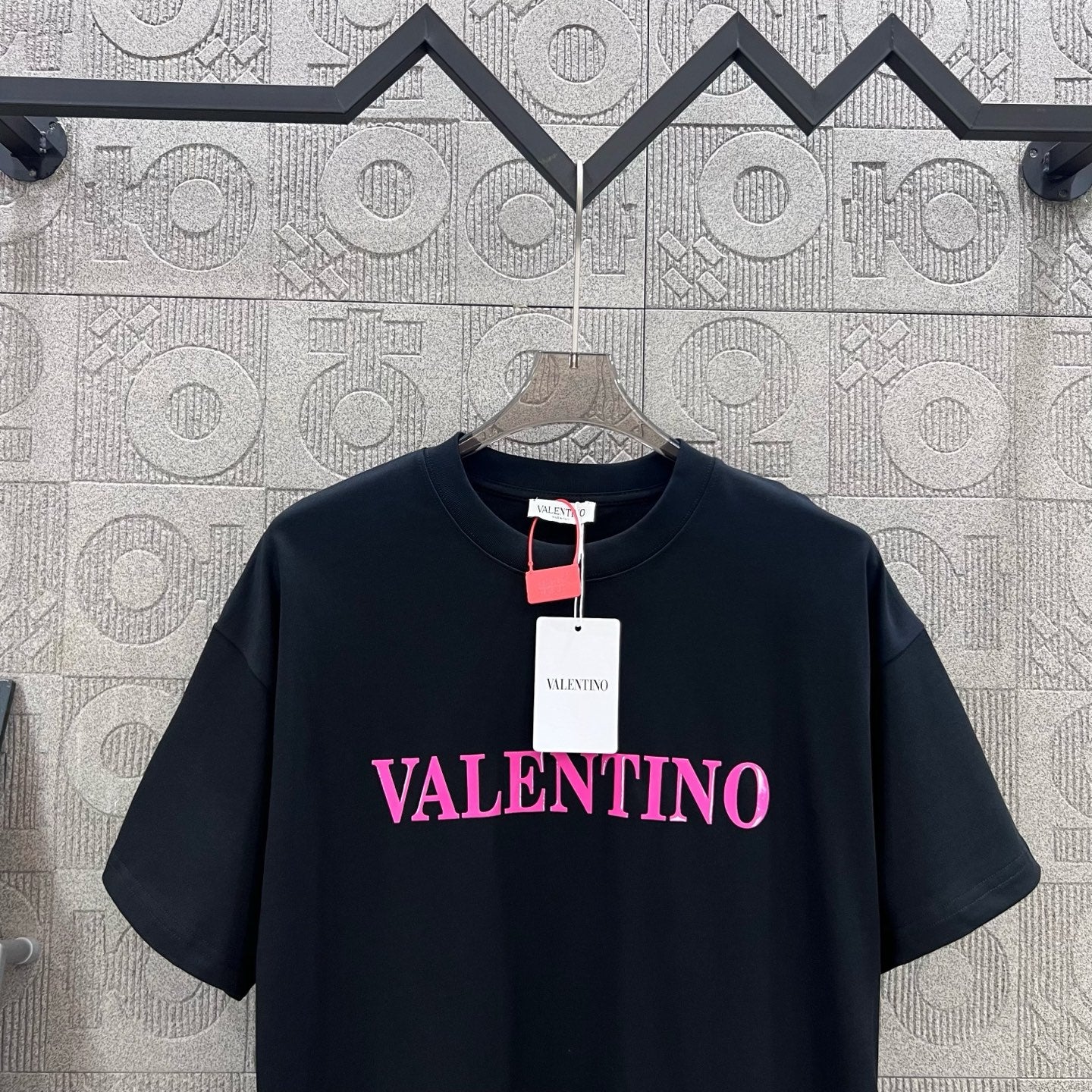 LuxluxHouse Best Quality Clothes Valentino T-shirt