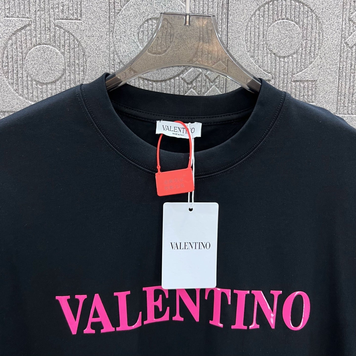 LuxluxHouse Best Quality Clothes Valentino T-shirt