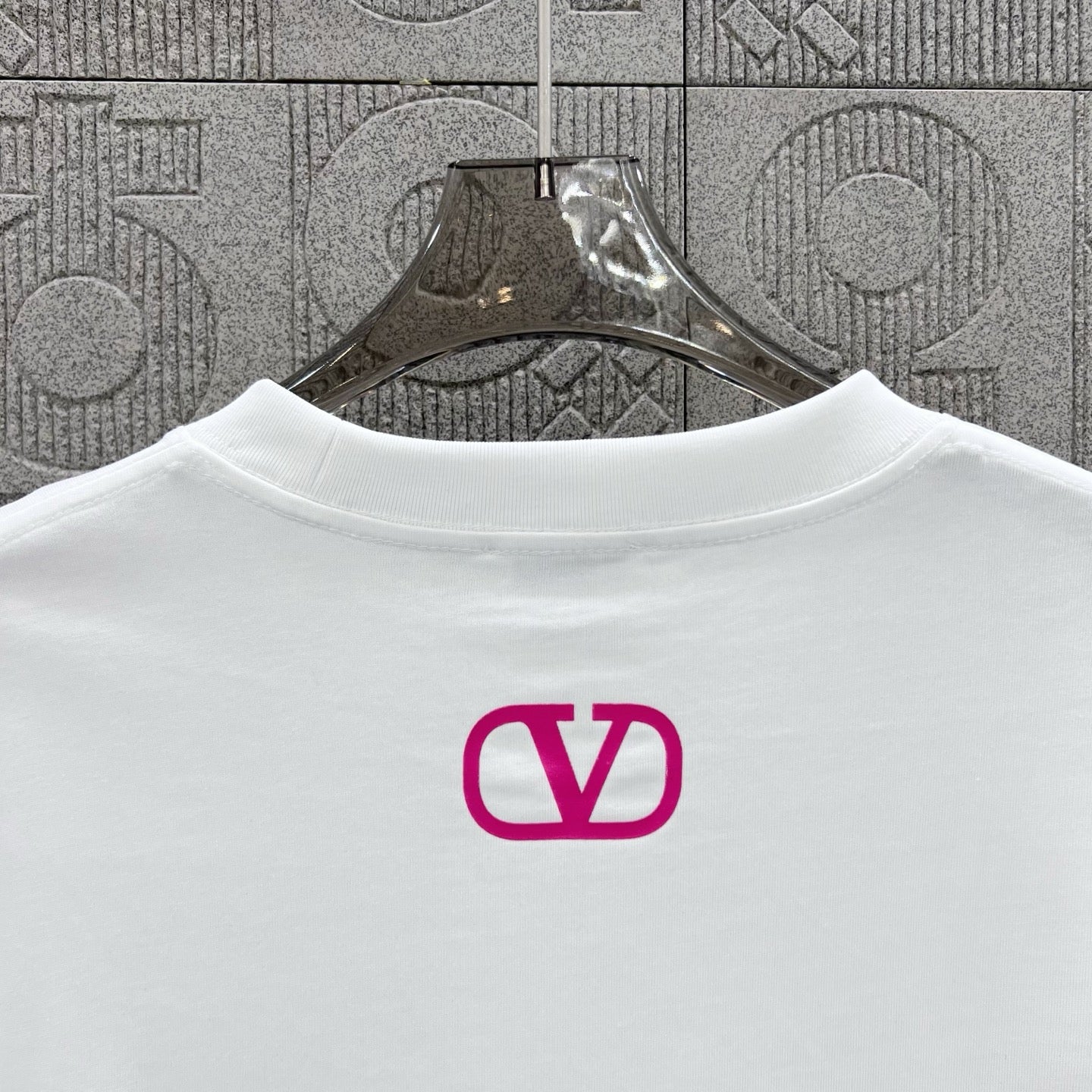 LuxluxHouse Best Quality Clothes Valentino T-shirt