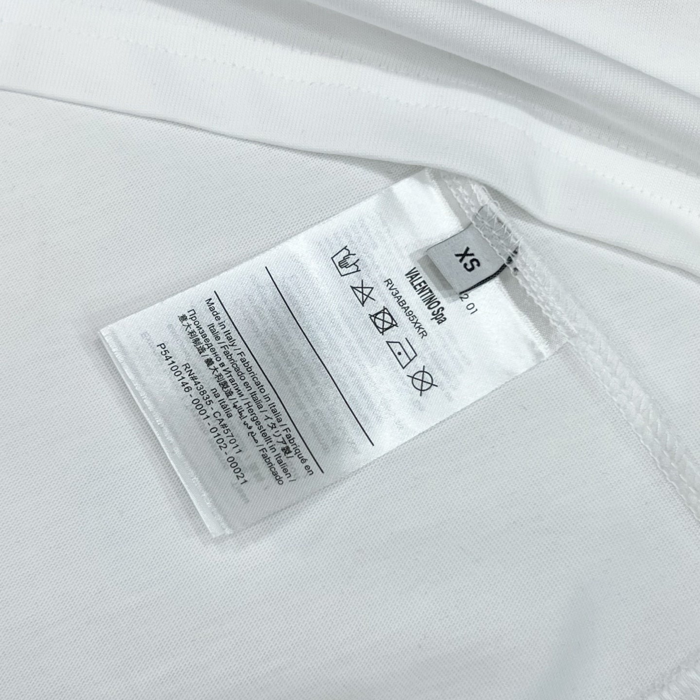 LuxluxHouse Best Quality Clothes Valentino T-shirt