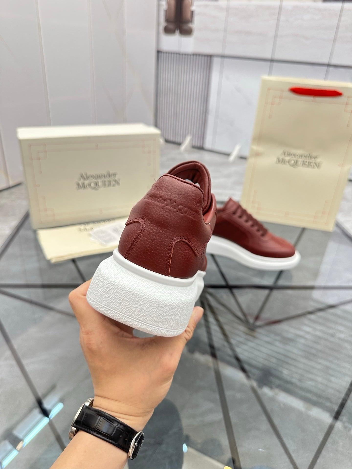 LuxluxHouse Best Quality Shoes Alexander McQueen