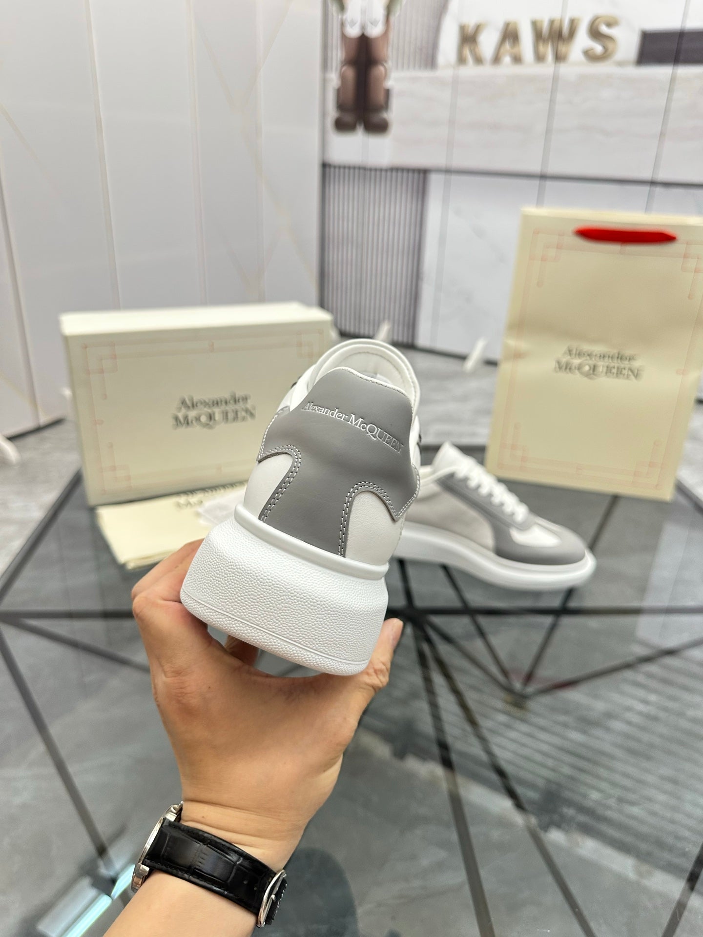 LuxluxHouse Best Quality Shoes Alexander McQueen