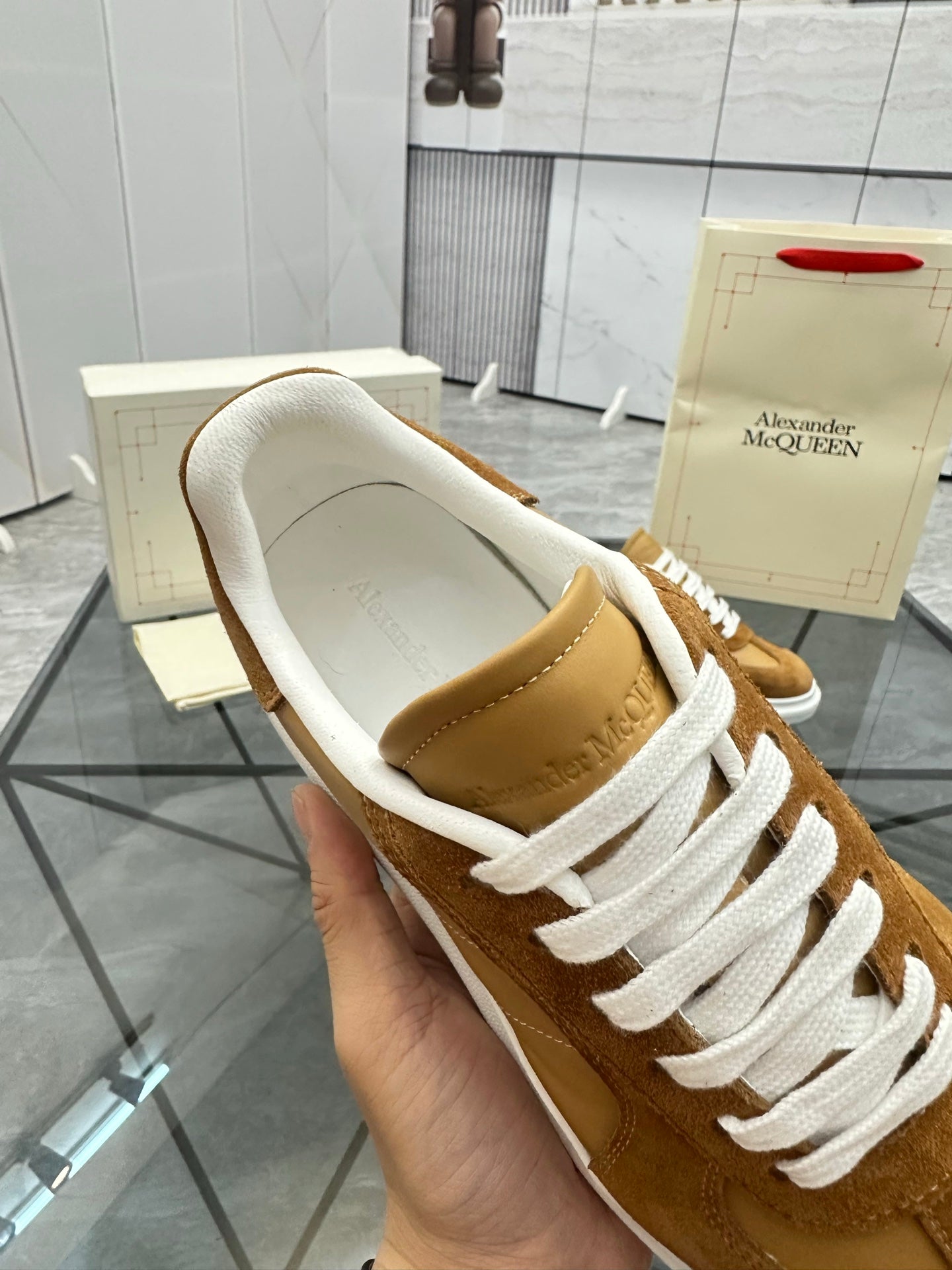 LuxluxHouse Best Quality Shoes Alexander McQueen