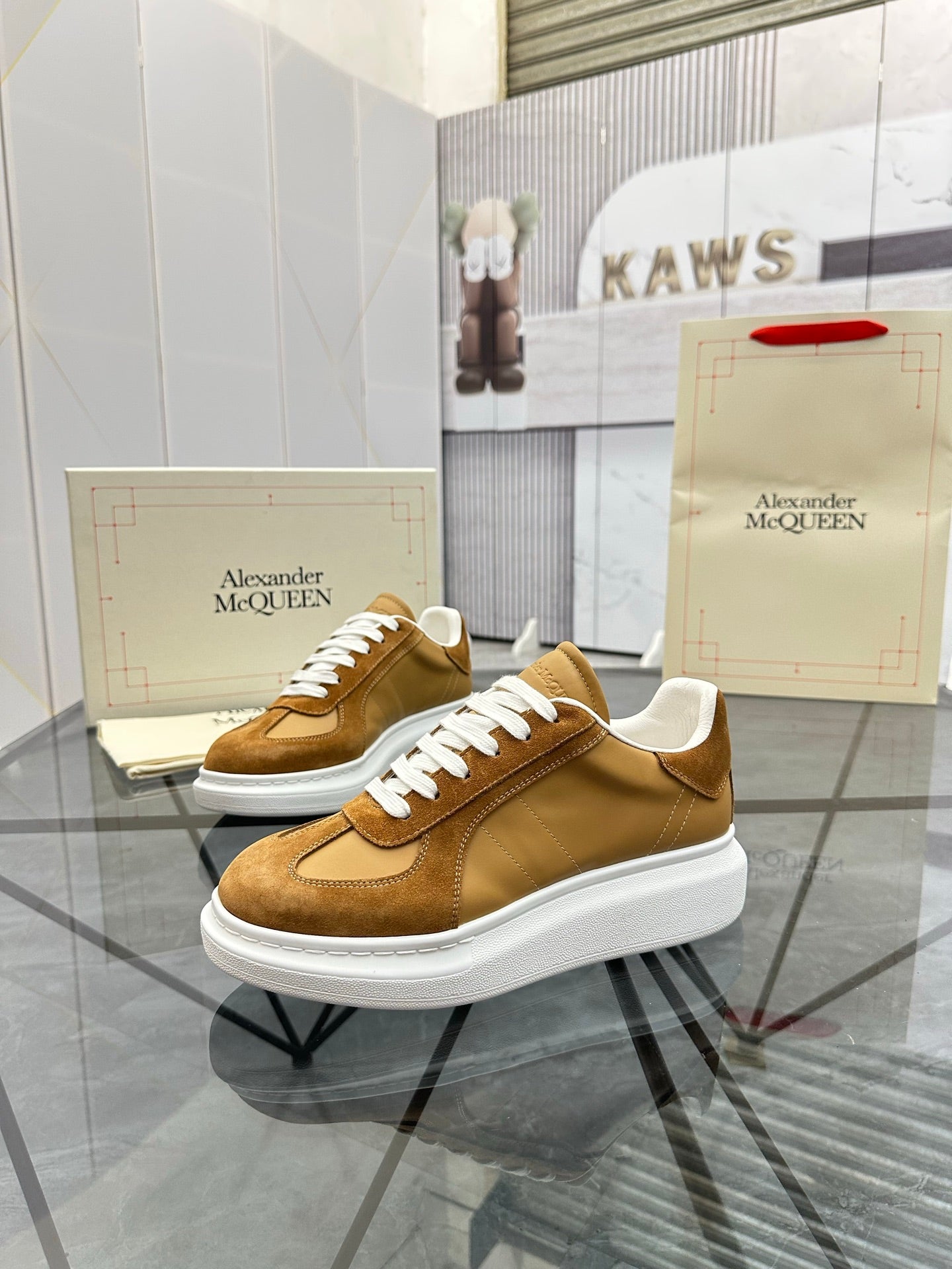 LuxluxHouse Best Quality Shoes Alexander McQueen