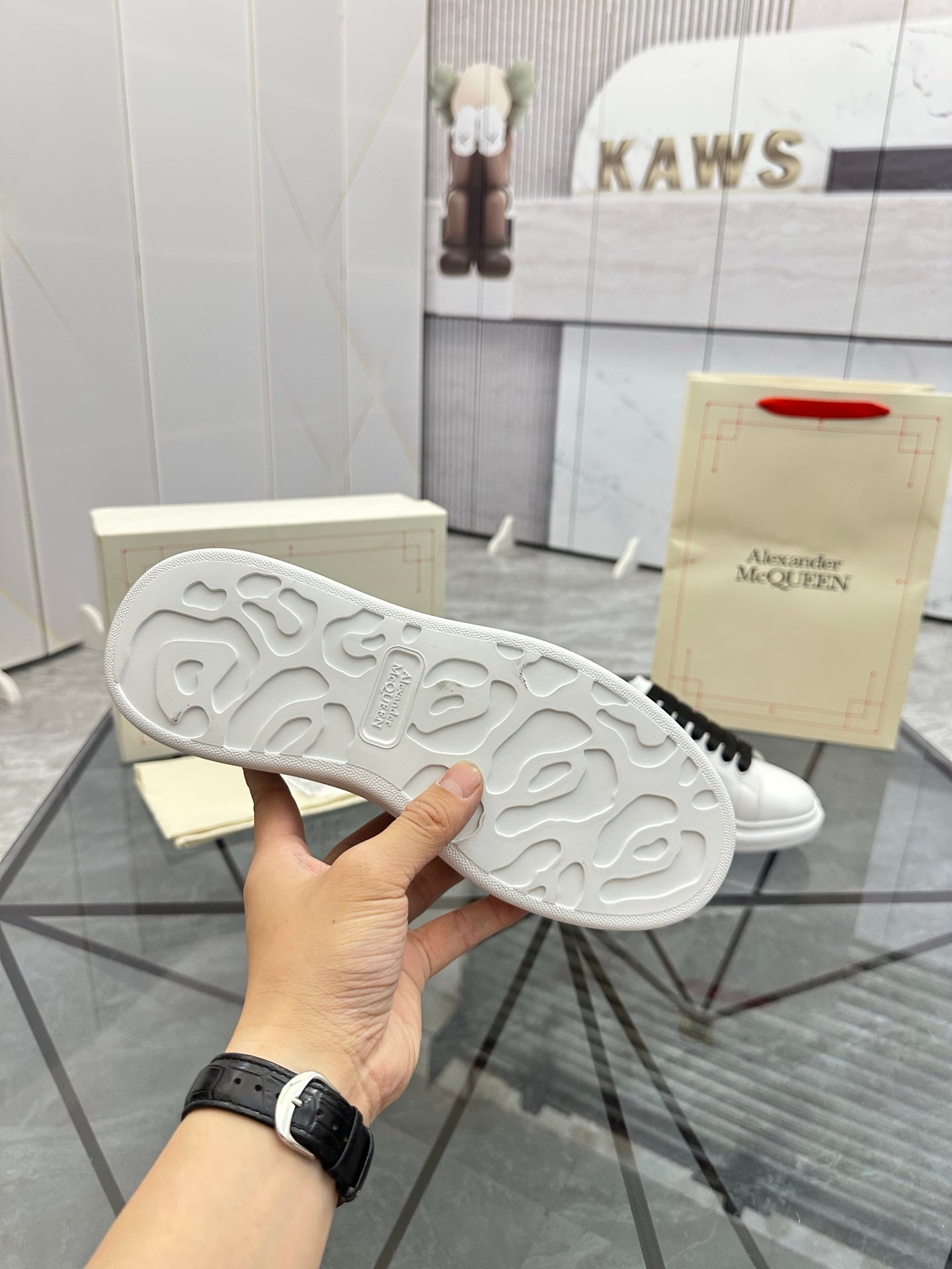 LuxluxHouse Best Quality Shoes Alexander McQueen