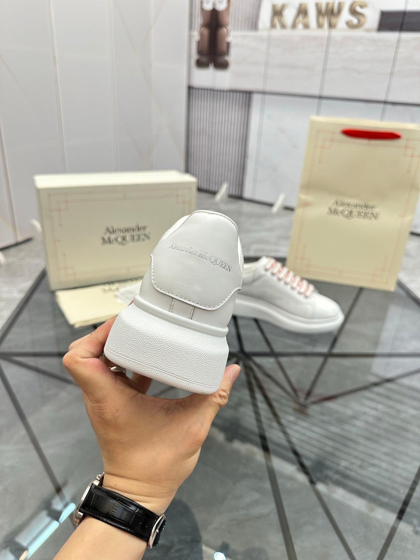 LuxluxHouse Best Quality Shoes Alexander McQueen