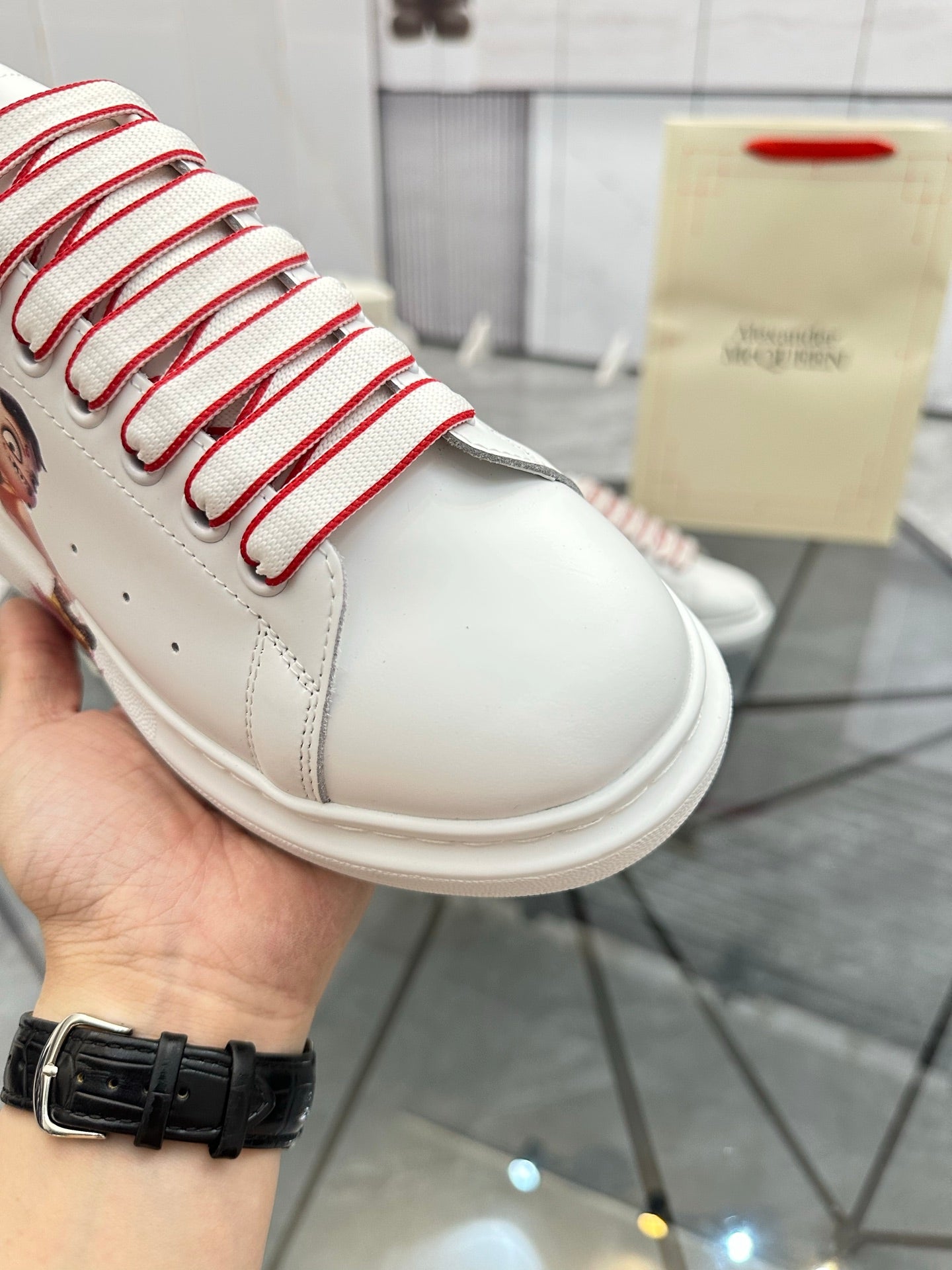 LuxluxHouse Best Quality Shoes Alexander McQueen