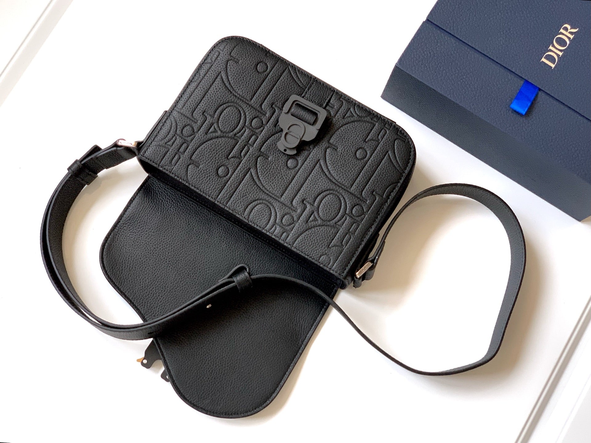 LuxluxHouse Best Quality Bags Dior Men