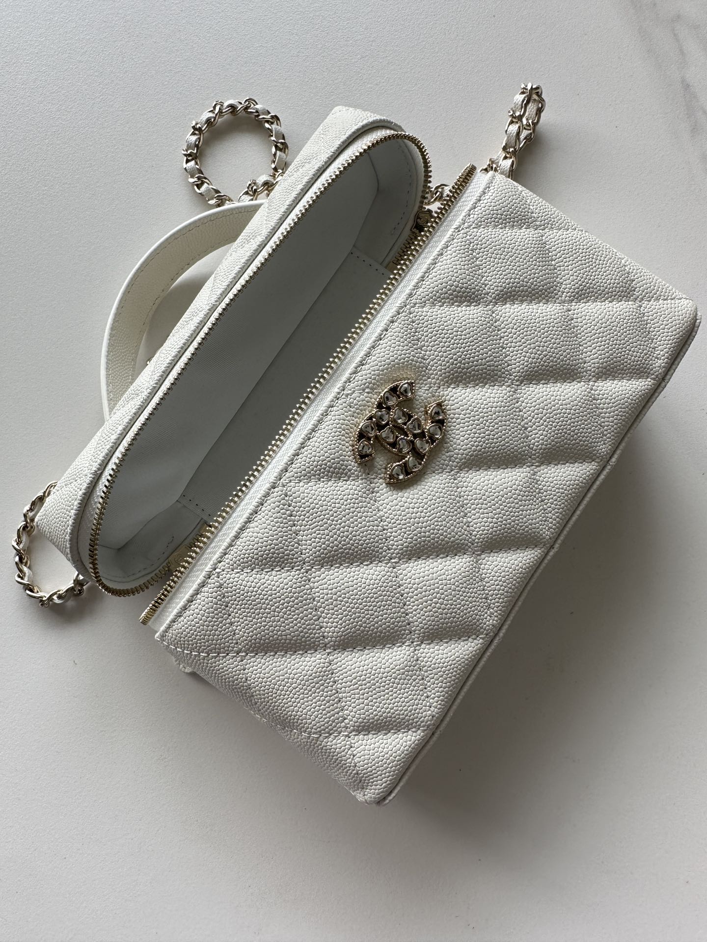 LuxluxHouse Best Quality Bags Chanel Women