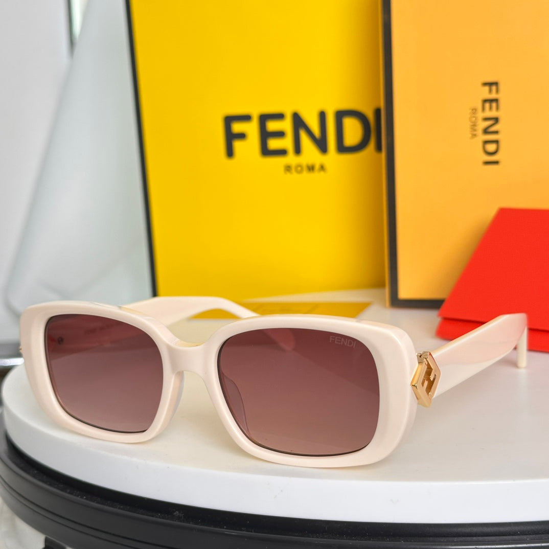 LuxluxHouse Best Quality Glasses Fendi