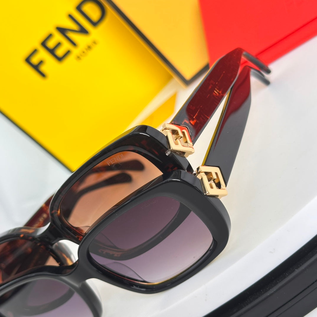 LuxluxHouse Best Quality Glasses Fendi