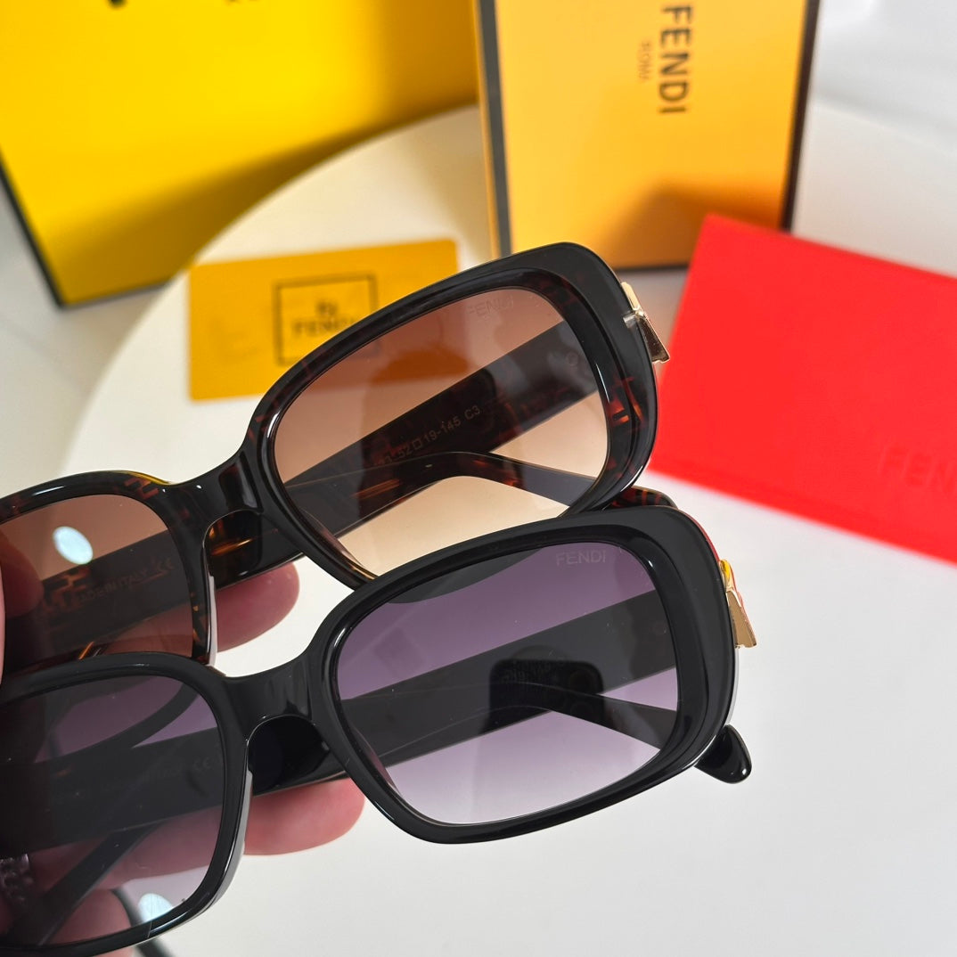 LuxluxHouse Best Quality Glasses Fendi