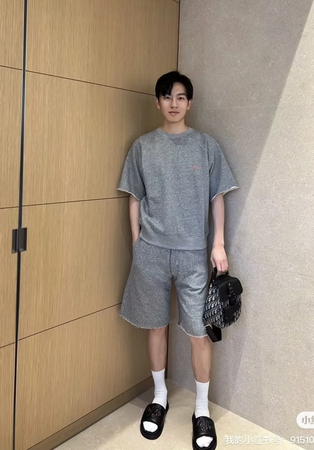 LuxluxHouse Best Quality Clothes T-shirt Dior