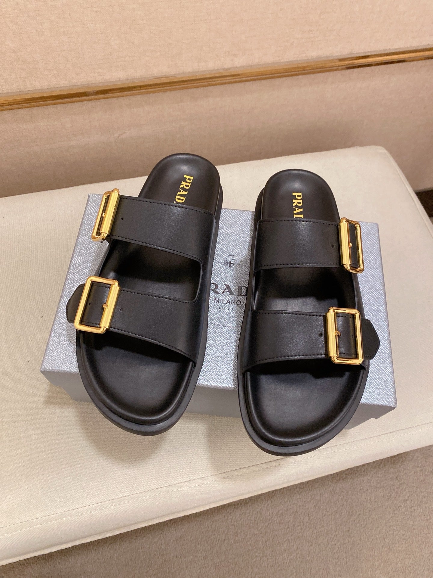 LuxluxHouse Best Quality Sandals Prada