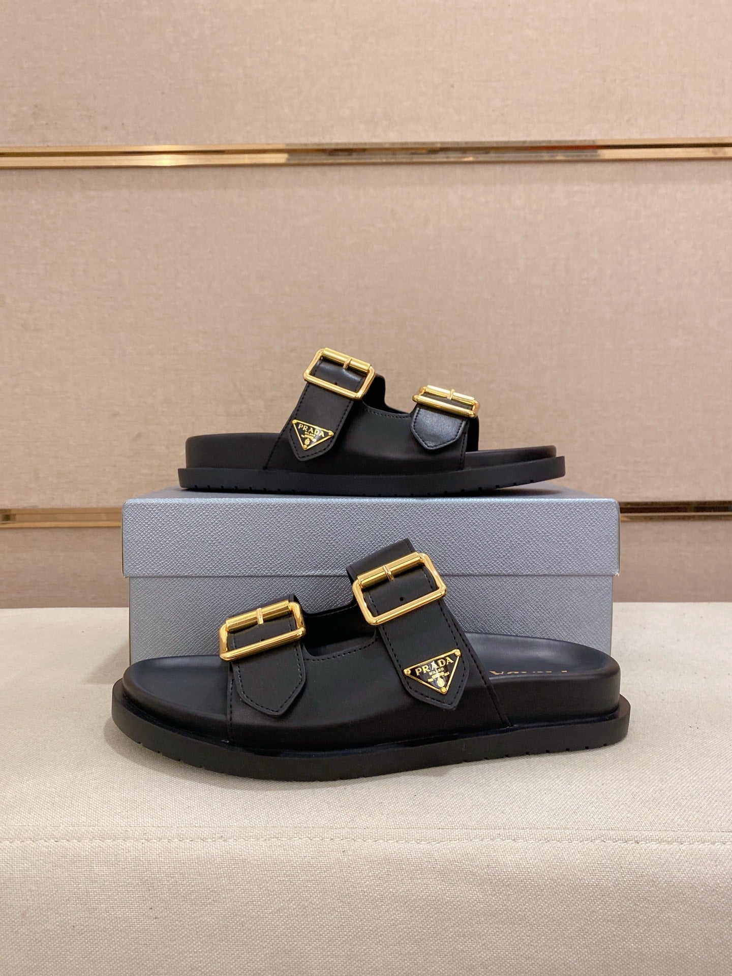 LuxluxHouse Best Quality Sandals Prada