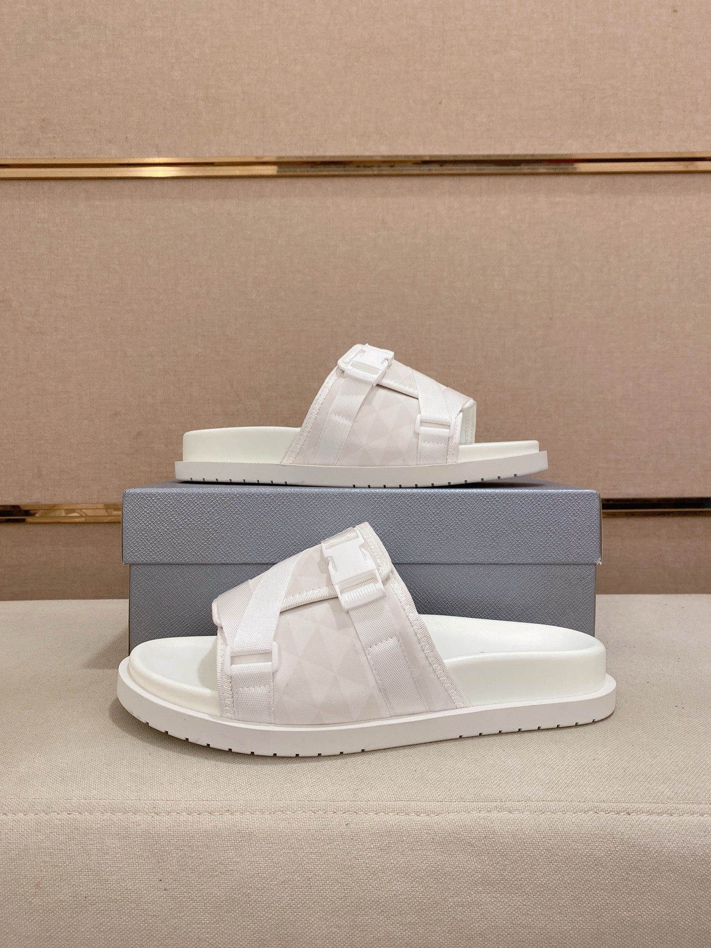 LuxluxHouse Best Quality Sandals Prada