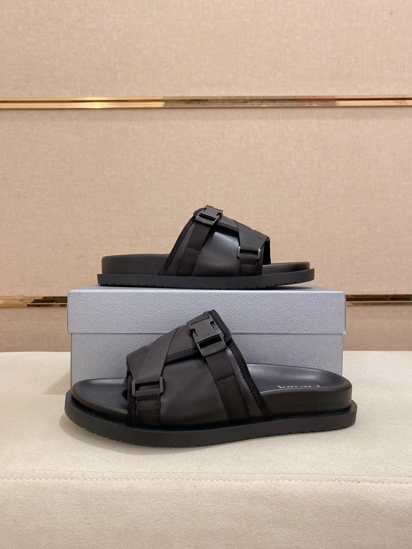 LuxluxHouse Best Quality Sandals Prada