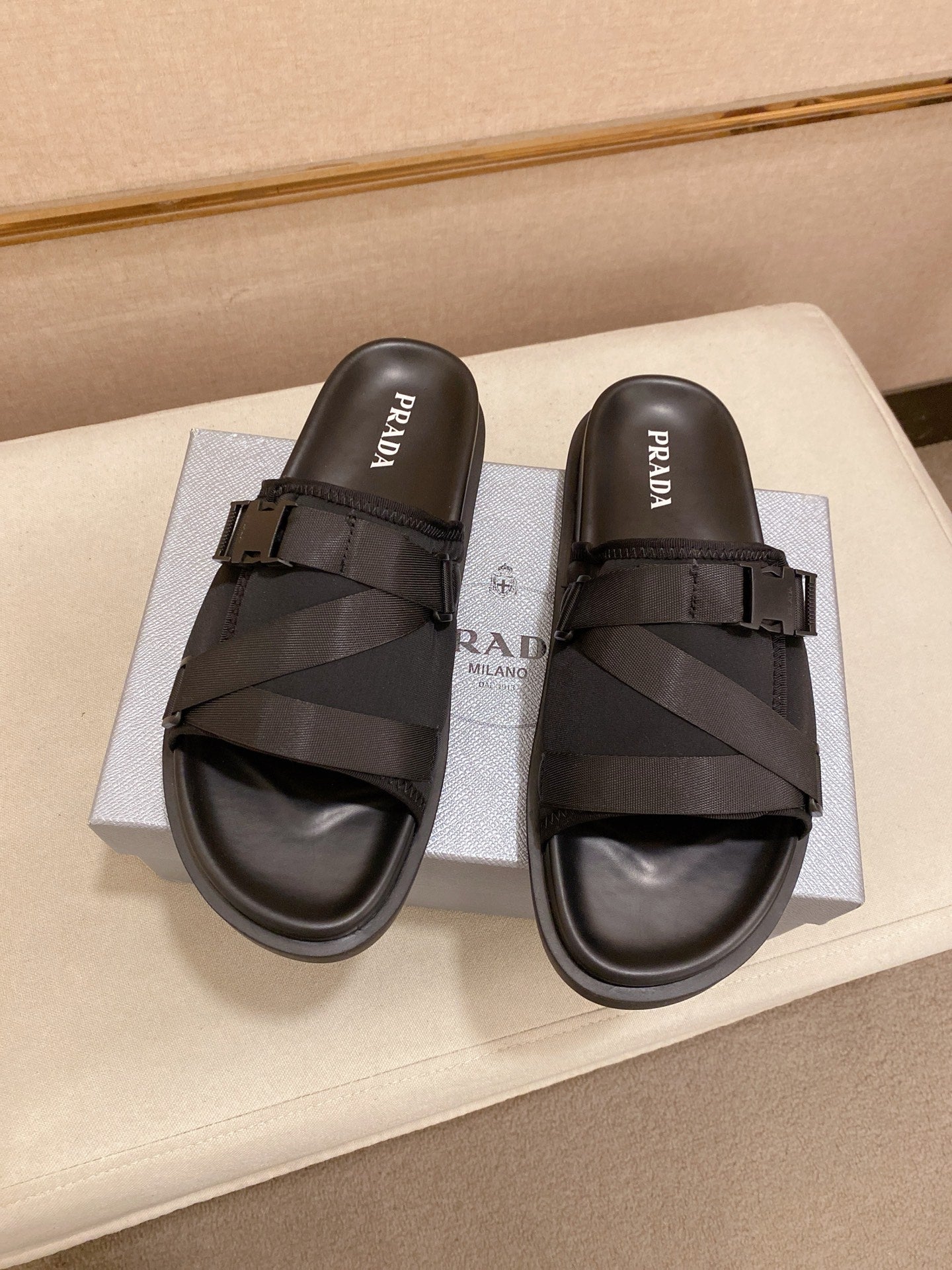 LuxluxHouse Best Quality Sandals Prada