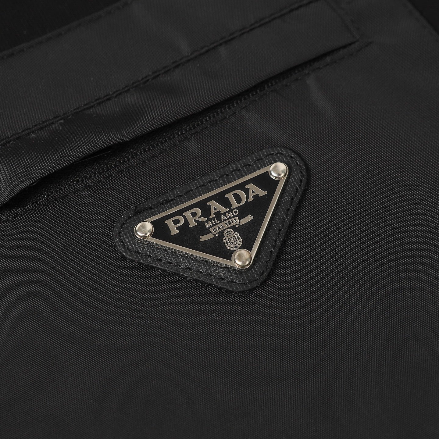 LuxluxHouse Best Quality Clothes T-shirt Prada