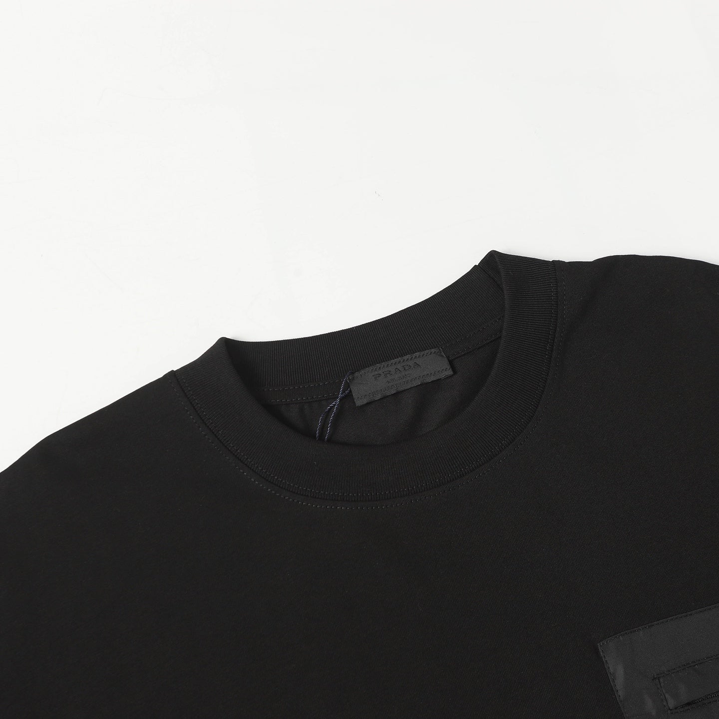 LuxluxHouse Best Quality Clothes T-shirt Prada