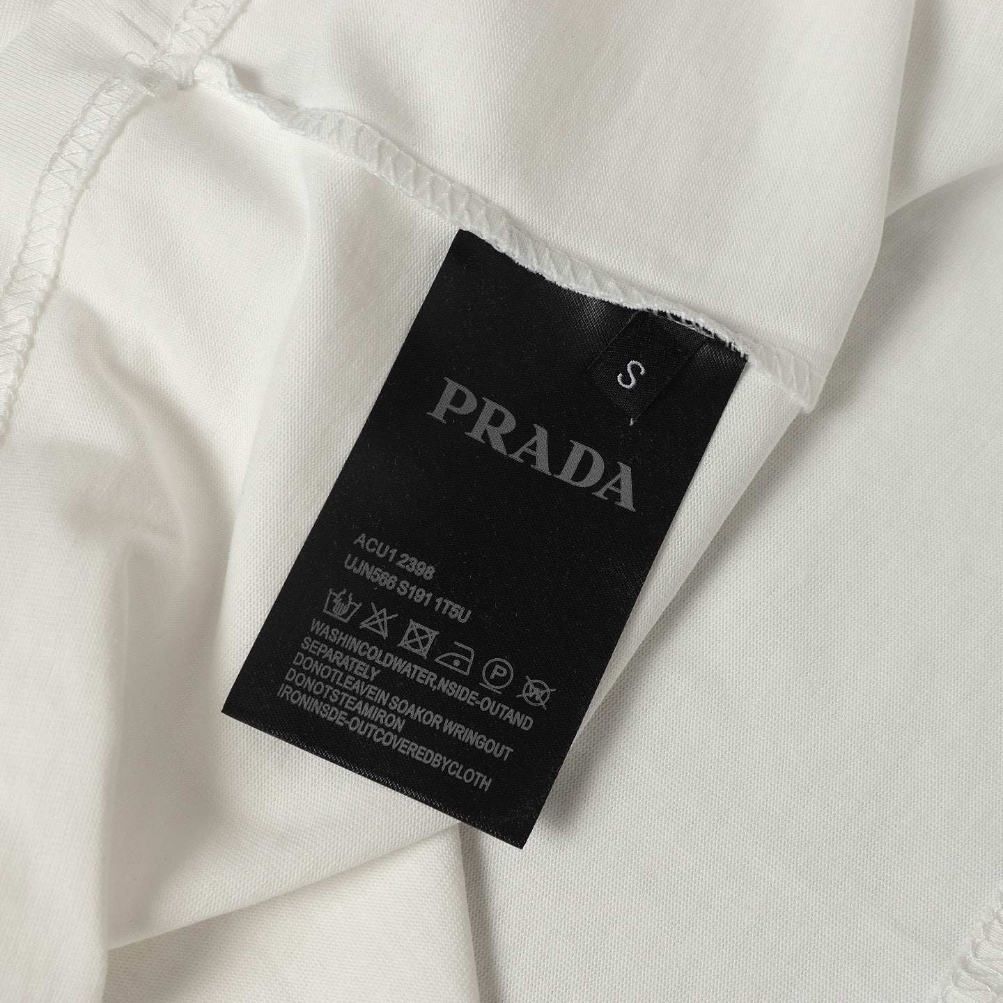 LuxluxHouse Best Quality Clothes T-shirt Prada