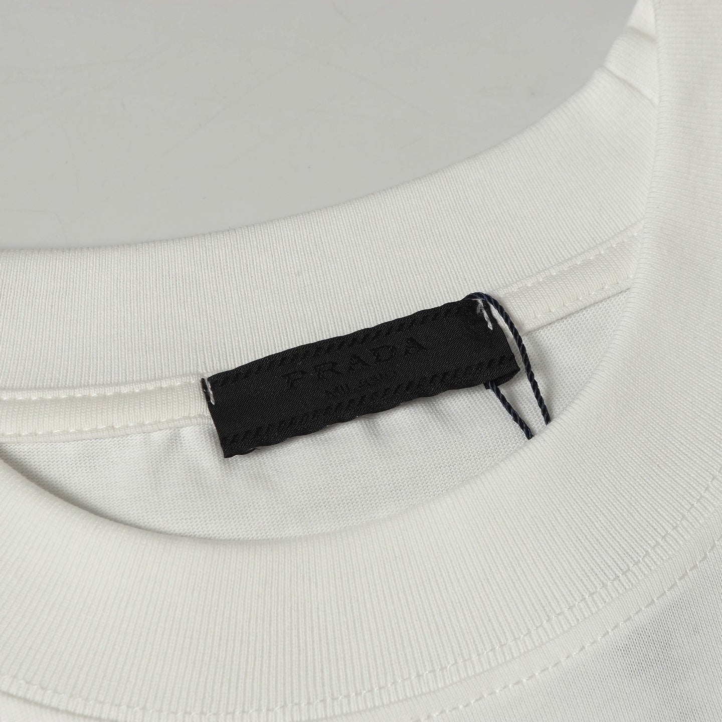 LuxluxHouse Best Quality Clothes T-shirt Prada