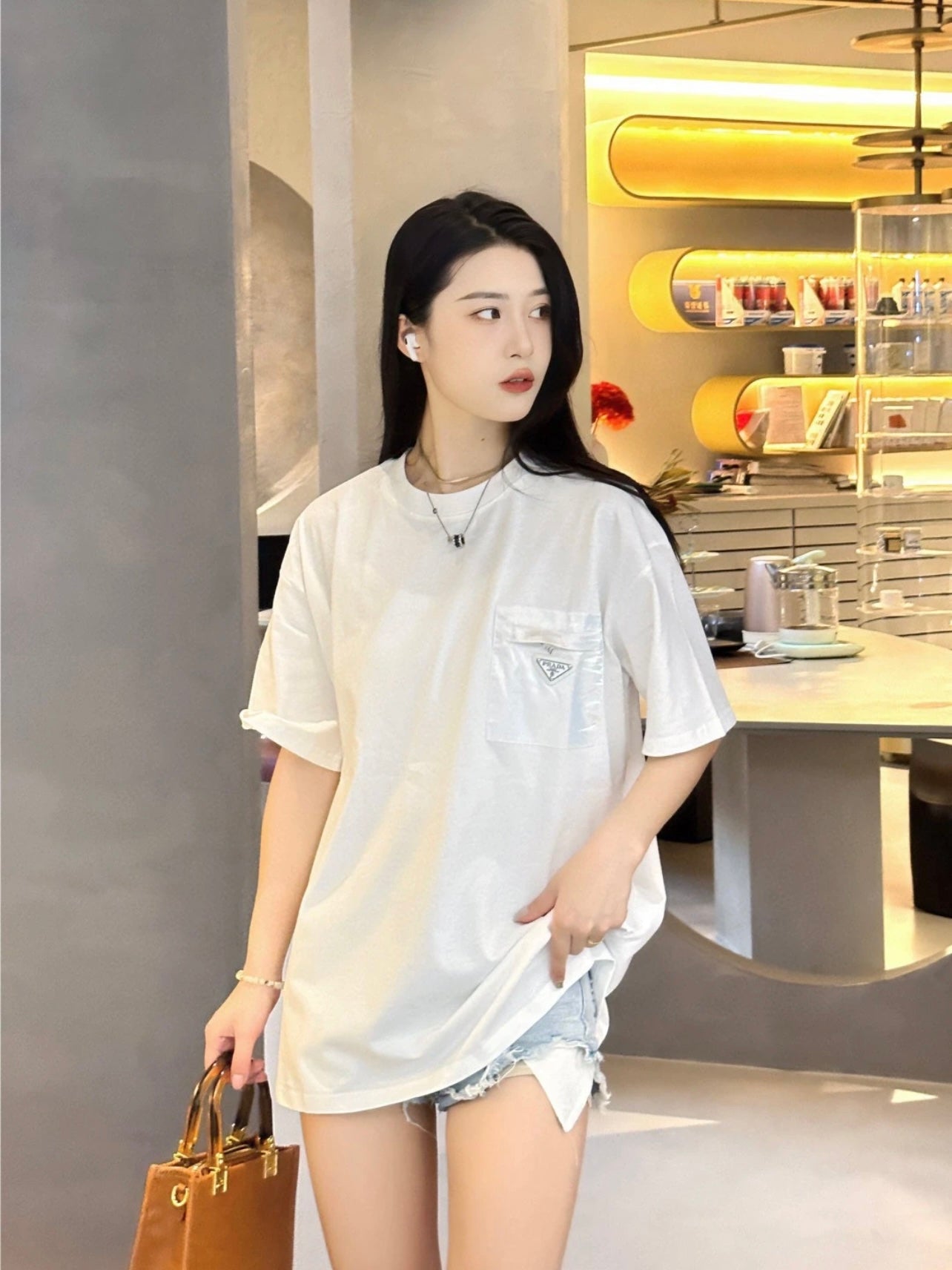LuxluxHouse Best Quality Clothes T-shirt Prada