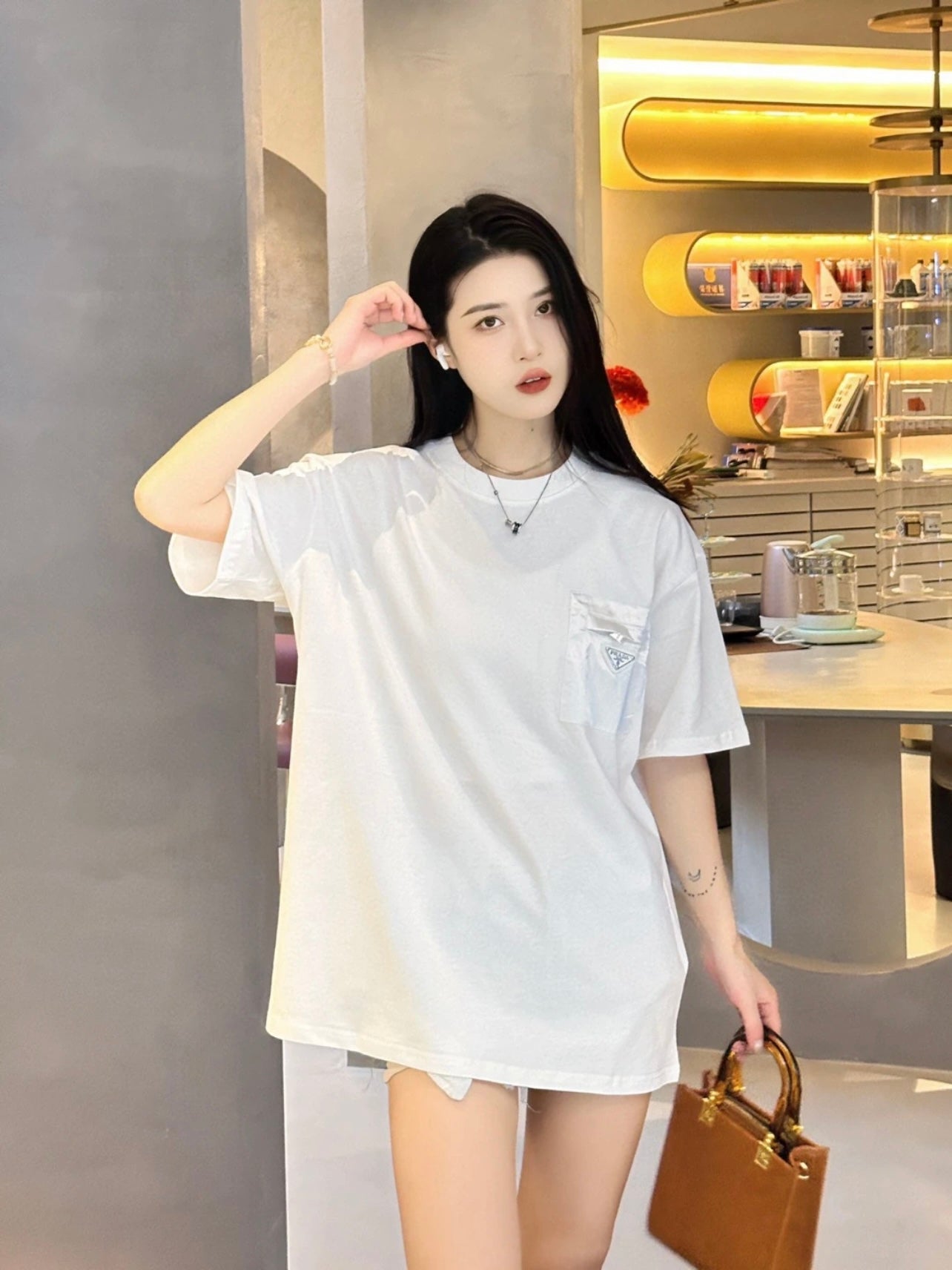 LuxluxHouse Best Quality Clothes T-shirt Prada