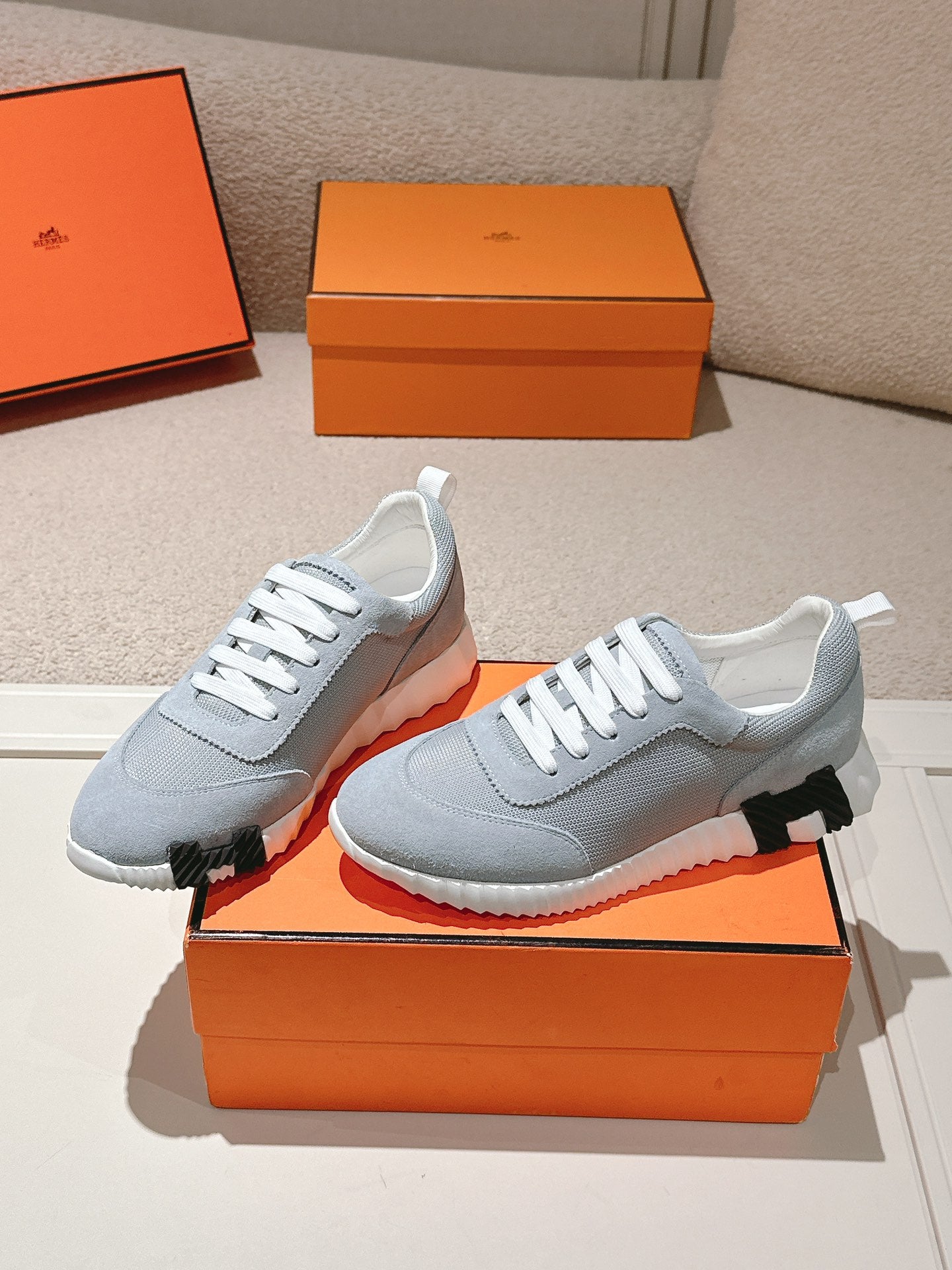 LuxluxHouse Best Quality Women Shoes Hermes