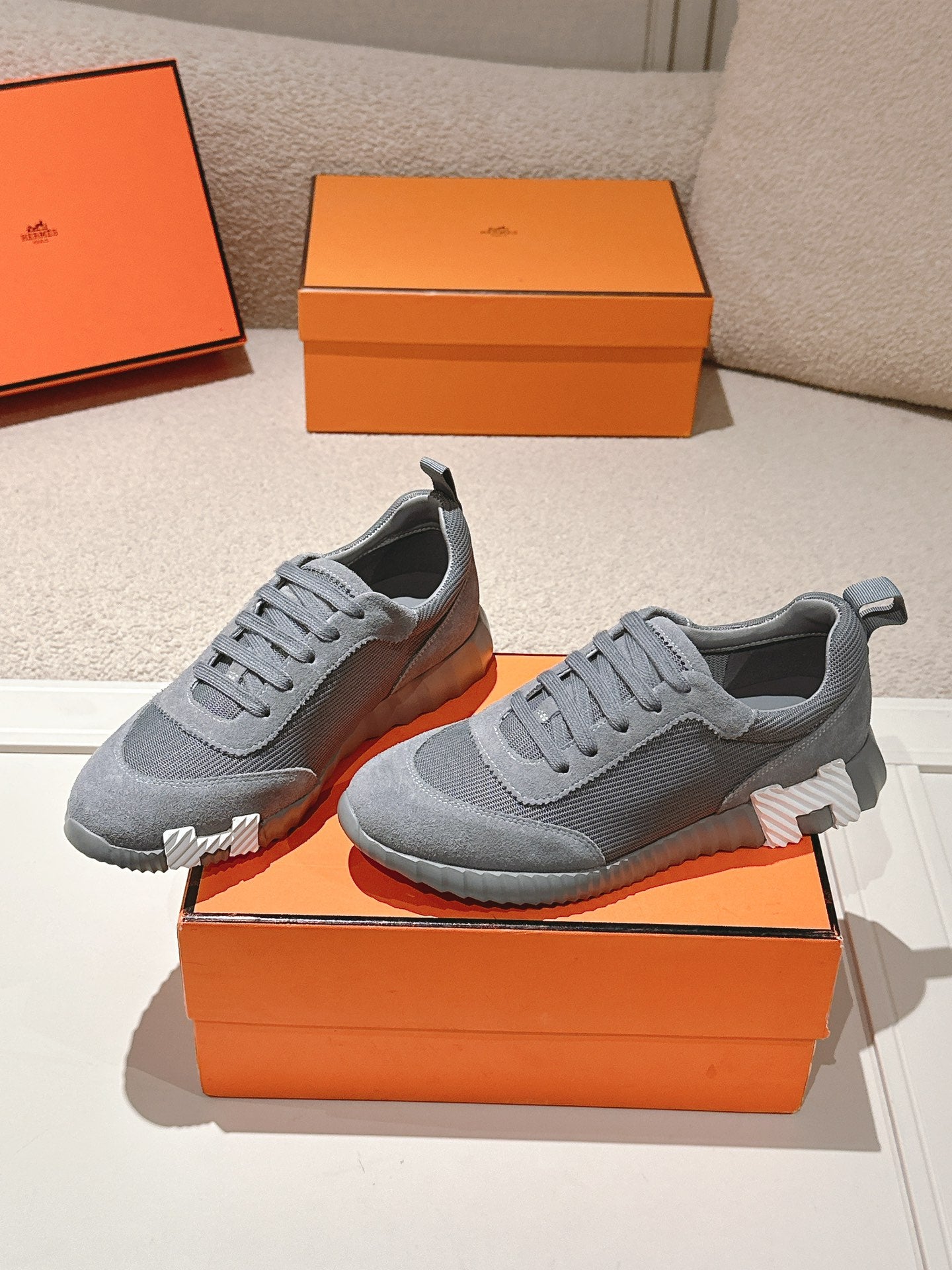 LuxluxHouse Best Quality Women Shoes Hermes