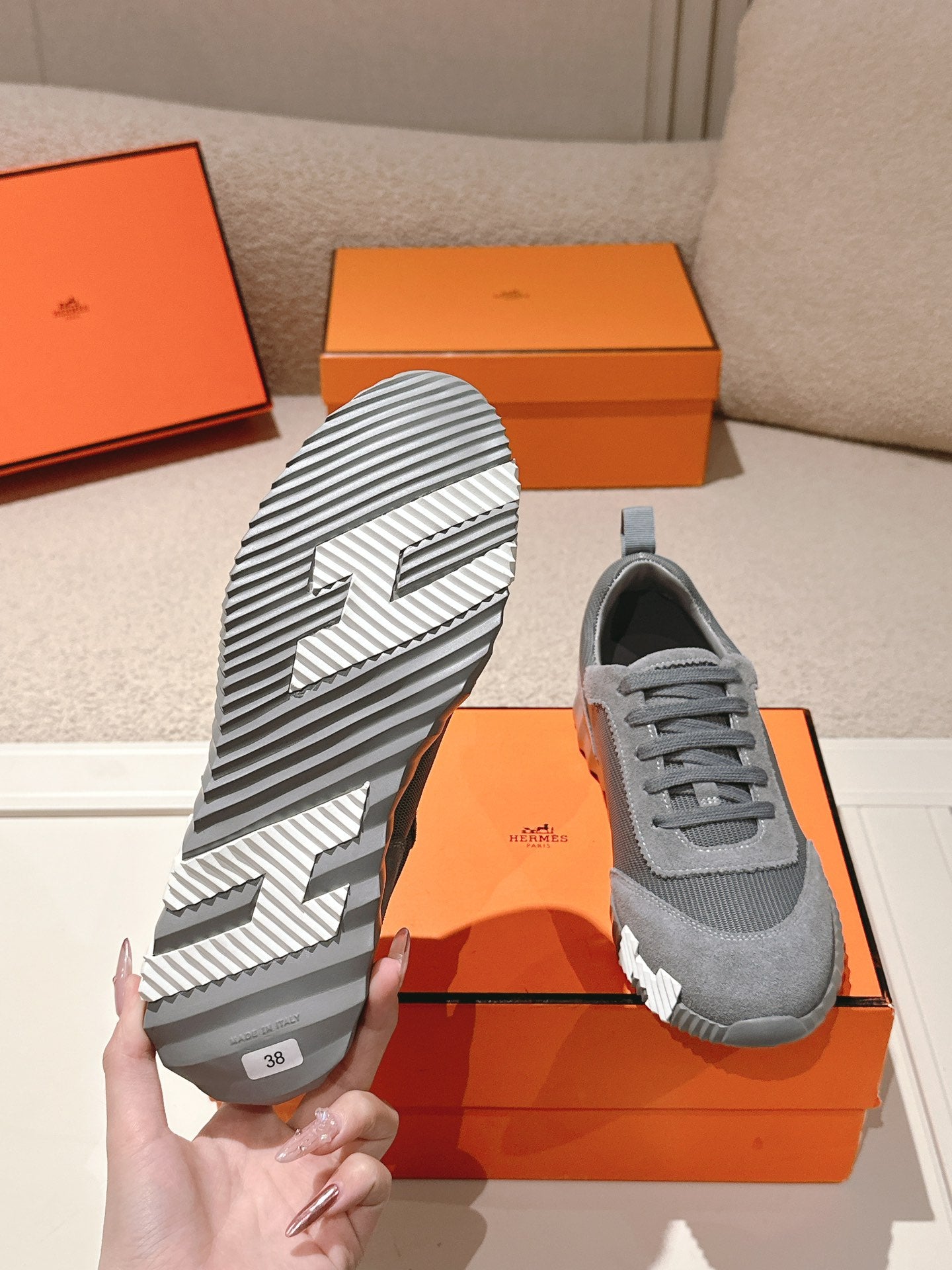 LuxluxHouse Best Quality Women Shoes Hermes