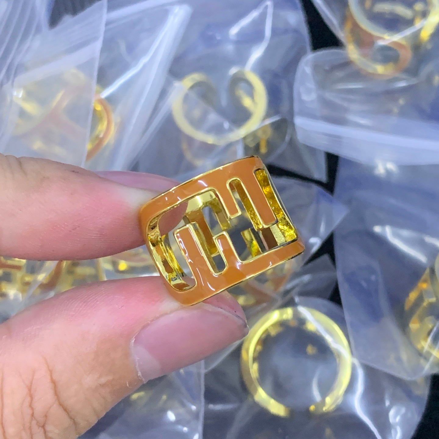 LuxluxHouse Low Price And High Quality Accessories Fendi